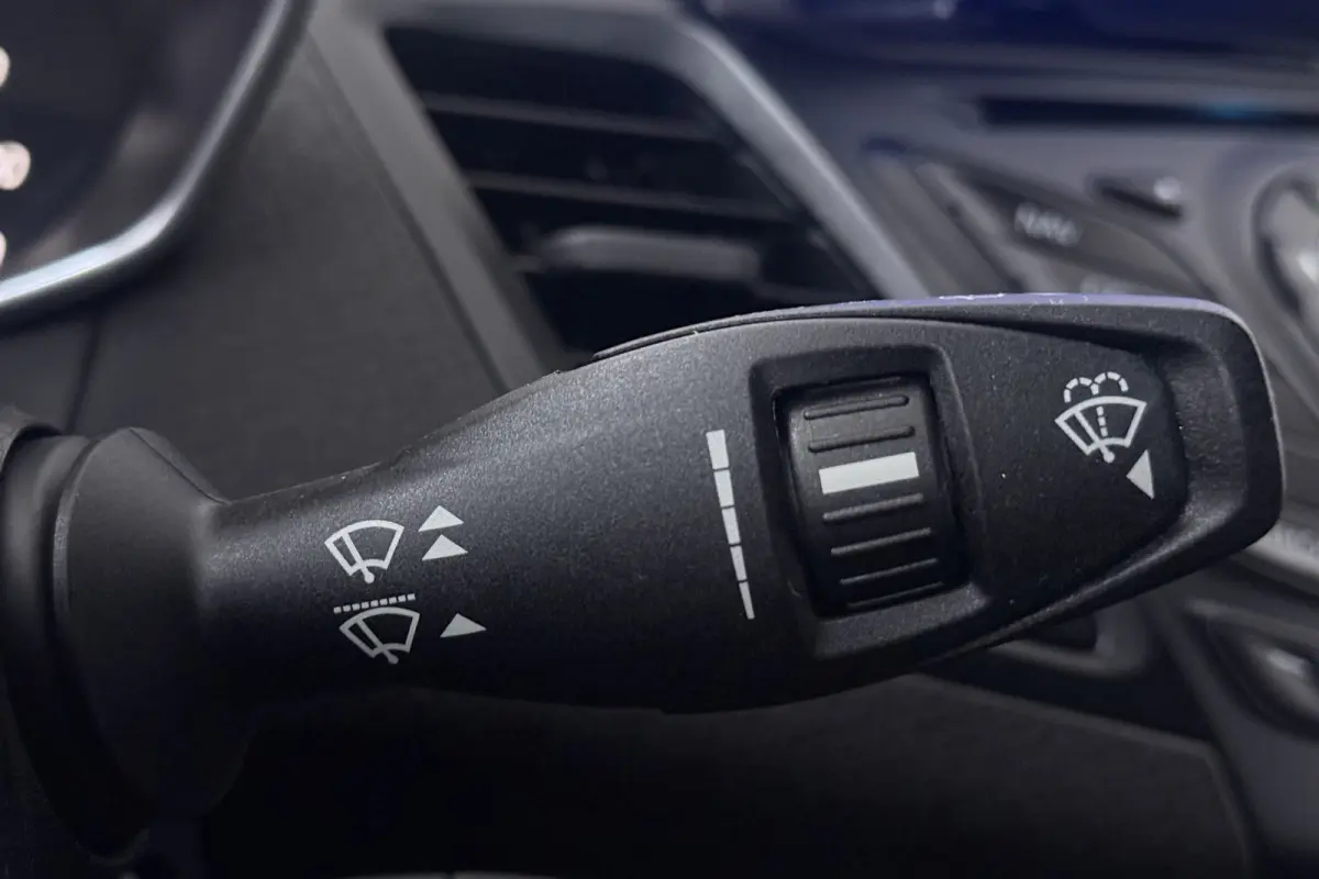 1.0 EcoBoost ST Line (CARPLAY NAVIGATIE, ACHTERUITRIJCAMERA, CRUISE CONTROL)