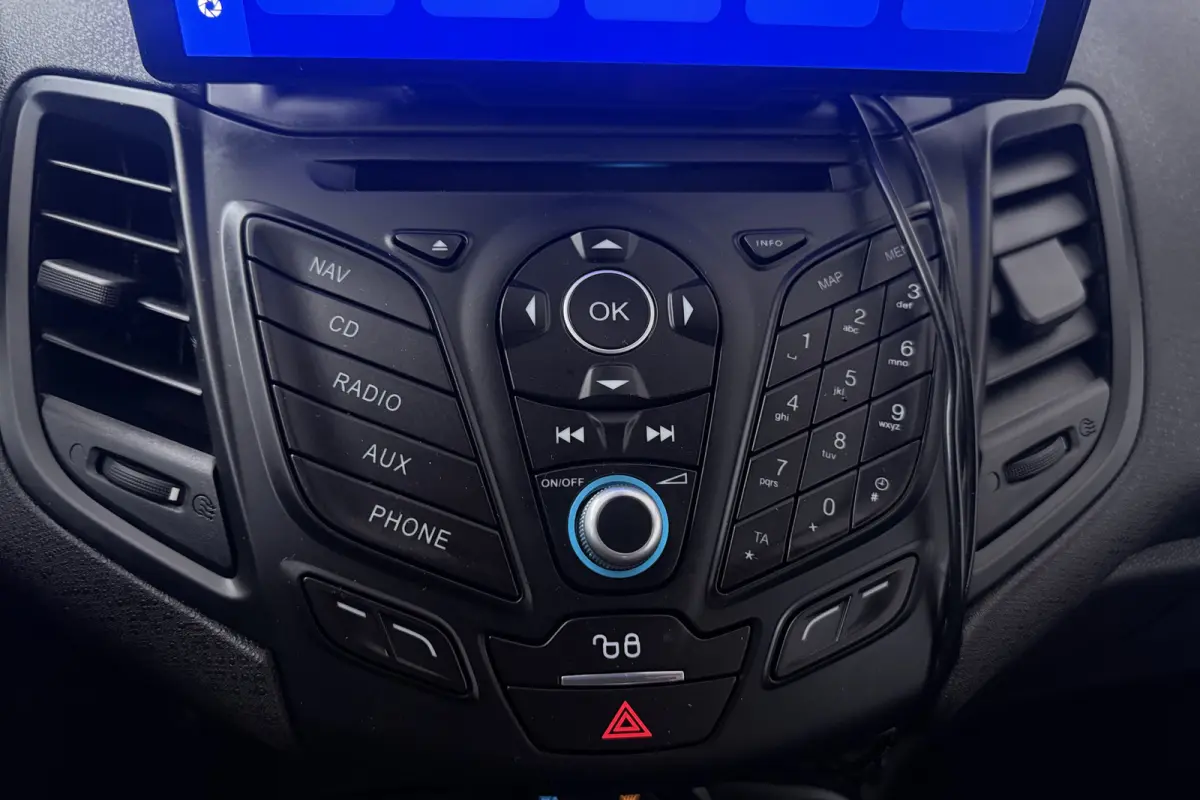 1.0 EcoBoost ST Line (CARPLAY NAVIGATIE, ACHTERUITRIJCAMERA, CRUISE CONTROL)