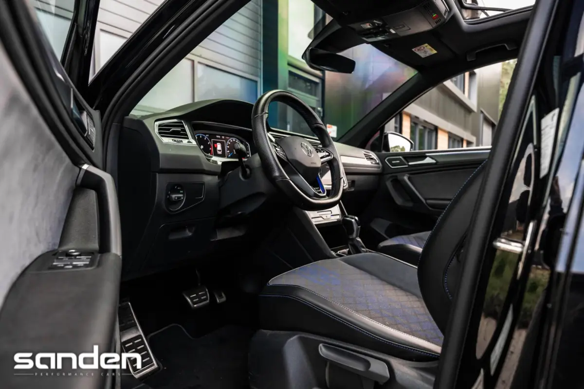 2.0 TSI R 75 Ed. 4Motion|NAP|Akra|Pano|H&K