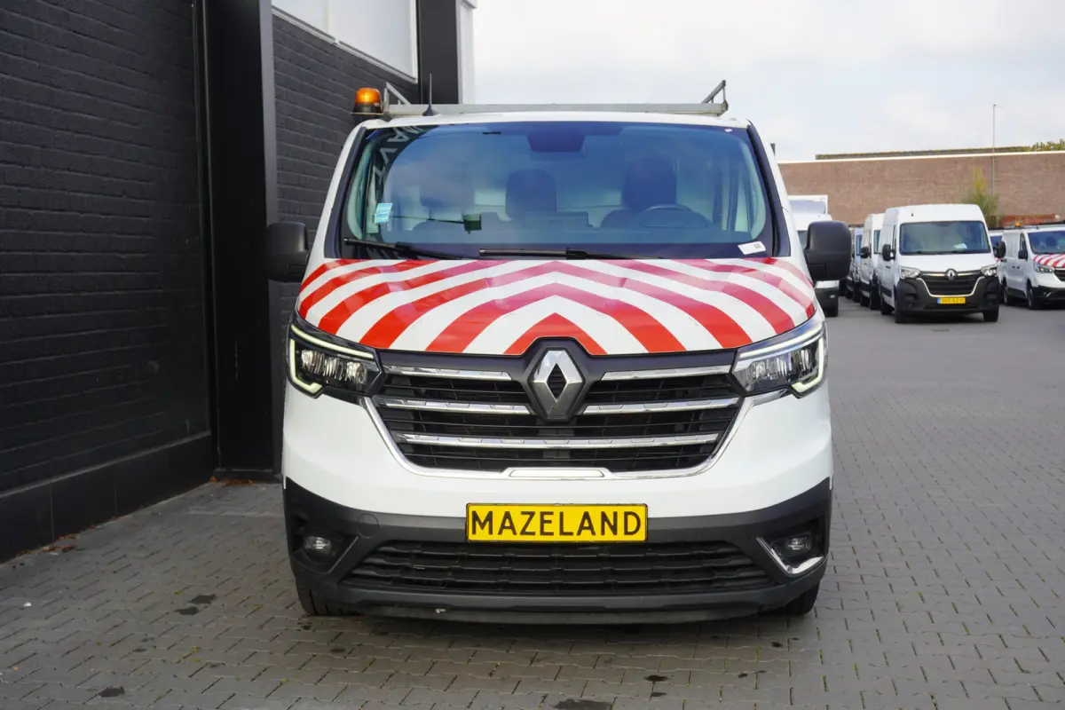 2.0 Blue dCi 130PK - Airco - Navi - Cruise - €16.900,- Excl.