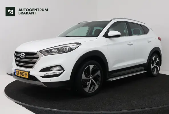1.6 GDi Comfort (STOELVERWARMING, CAMERA, NAVIGATIE, PARKEERSENSOREN)