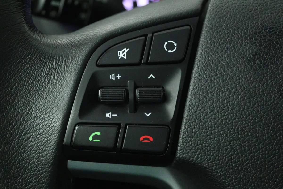 1.6 GDi Comfort (STOELVERWARMING, CAMERA, NAVIGATIE, PARKEERSENSOREN)