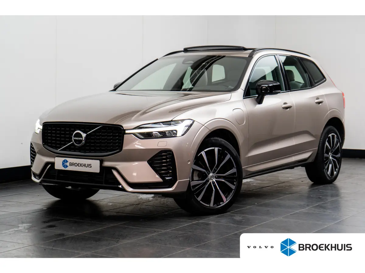 T8 Plug-in hybrid AWD Ultimate Dark | Uniek! | Luchtvering | HU-Display | Wool Blend | 360 camera | Harman/Kardon |