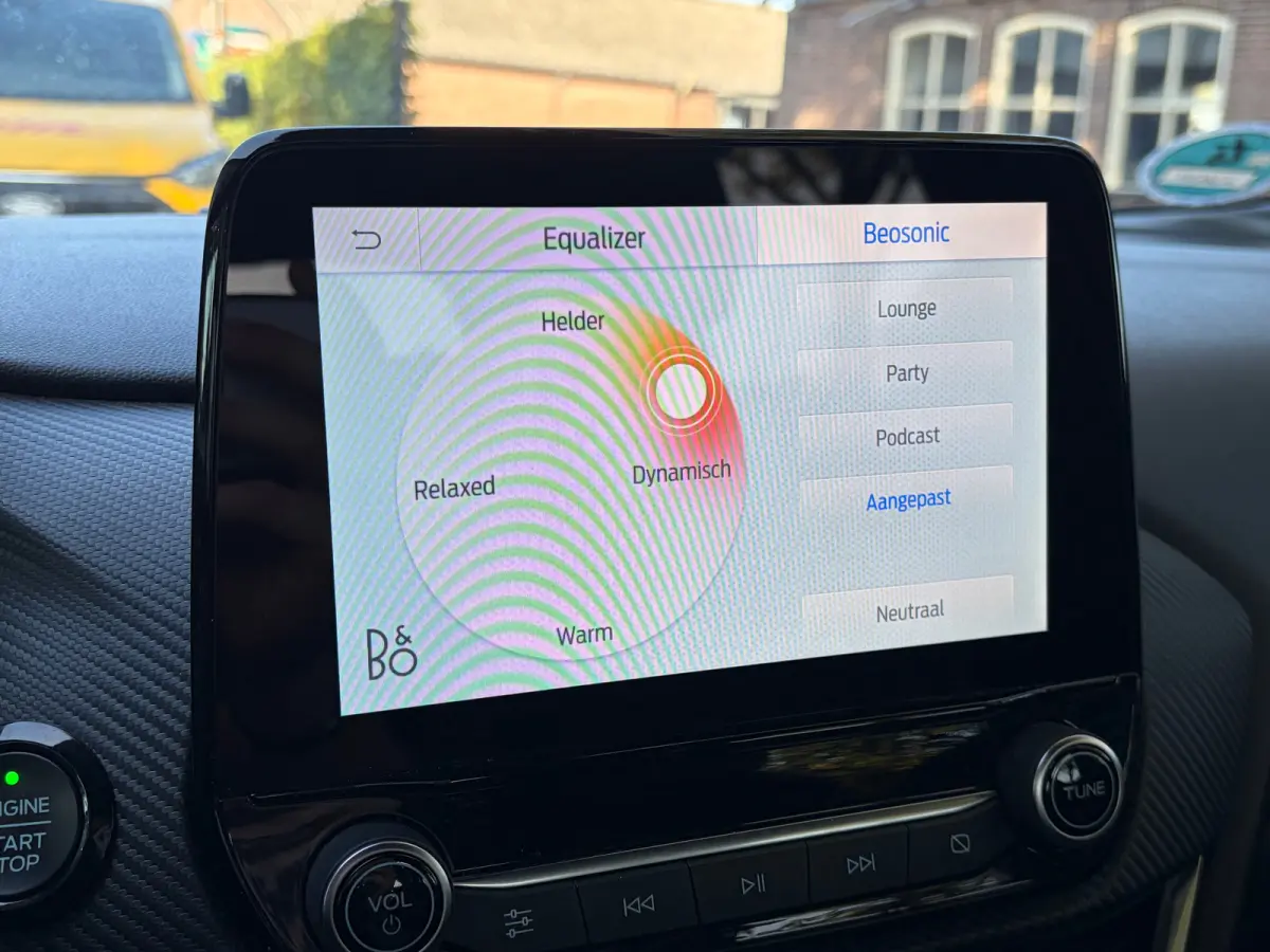 1.0 125 PK ST-Line X | ADAPTIEVE CRUISE CONTROL| DODEHOEK DETECTIE| CAMERA + PARKEERSENSOREN V+A| B&O SOUND| STUUR, STOEL EN VOORRUITVERWARMING| HALF LEER/HALF STOF| FULL LED| NAVIGATIE + AP
