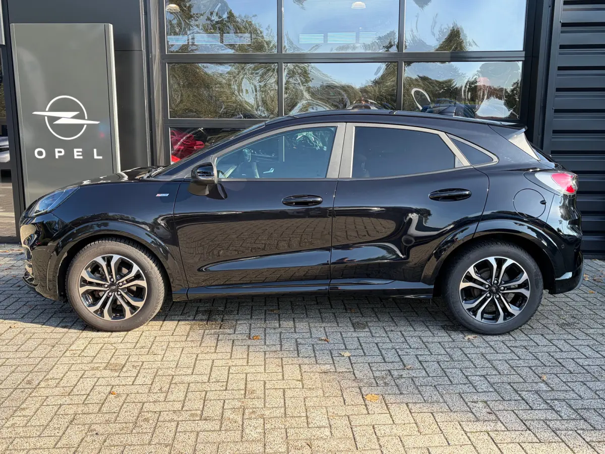 1.0 125 PK ST-Line X | ADAPTIEVE CRUISE CONTROL| DODEHOEK DETECTIE| CAMERA + PARKEERSENSOREN V+A| B&O SOUND| STUUR, STOEL EN VOORRUITVERWARMING| HALF LEER/HALF STOF| FULL LED| NAVIGATIE + AP