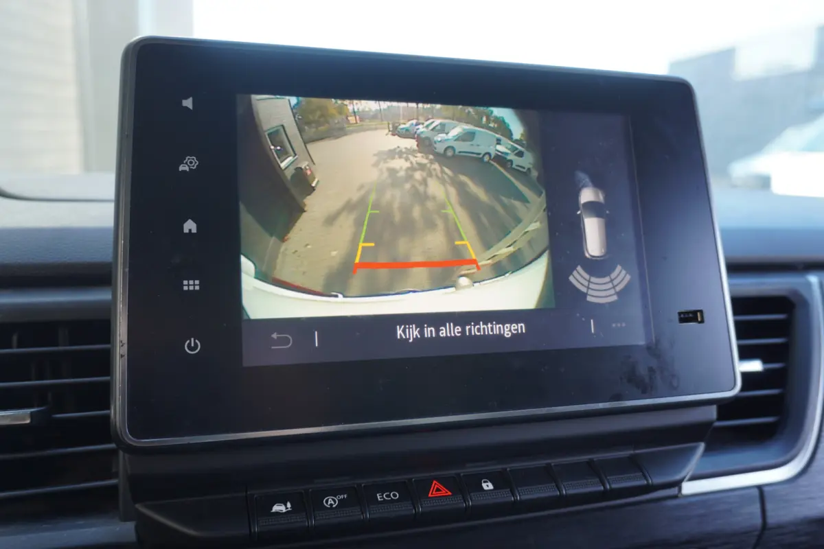 2.0 Blue dCi 130PK - Airco - Navi - Cruise - €16.900,- Excl.