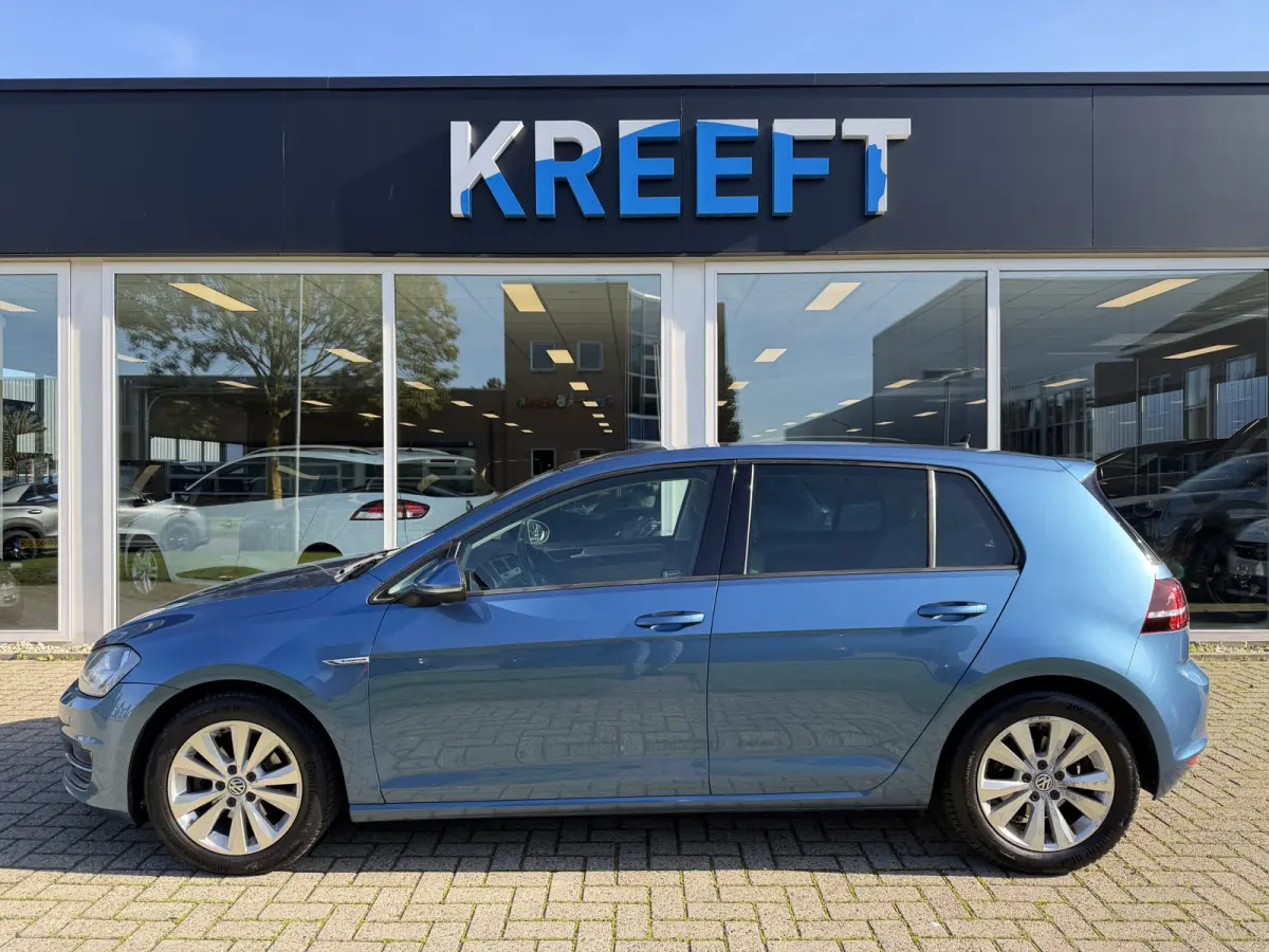 1.0 TSI Connected Series Leder | Automaat