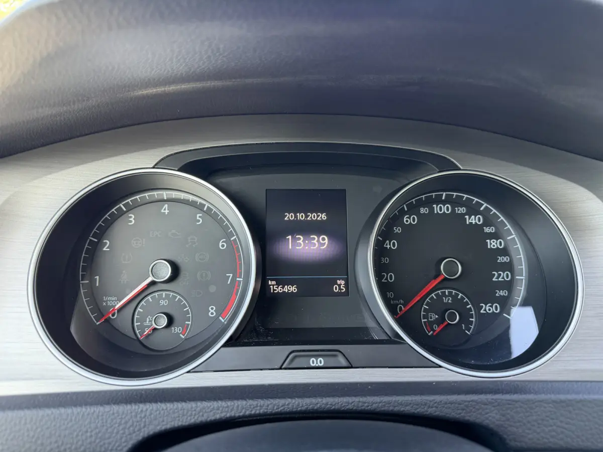 1.0 TSI Connected Series Leder | Automaat
