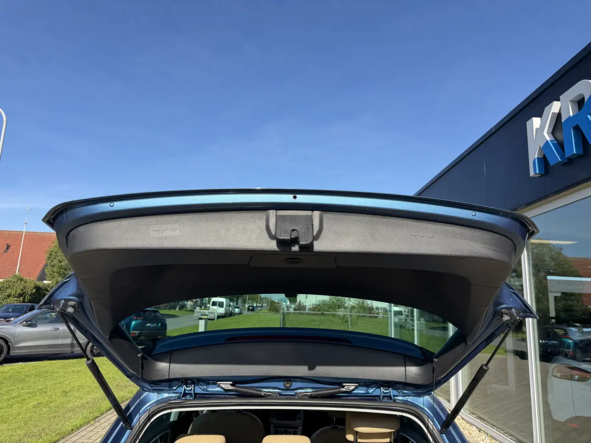 1.0 TSI Connected Series Leder | Automaat