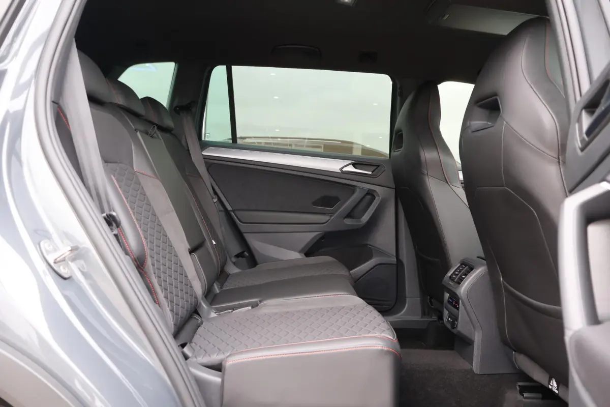1.4 TSI e-Hybrid 245pk PHEV FR | SoH 100% | 360 Camera | Trekhaak | Navigatie | Memory | Adaptive Cruise | PDC | Carplay