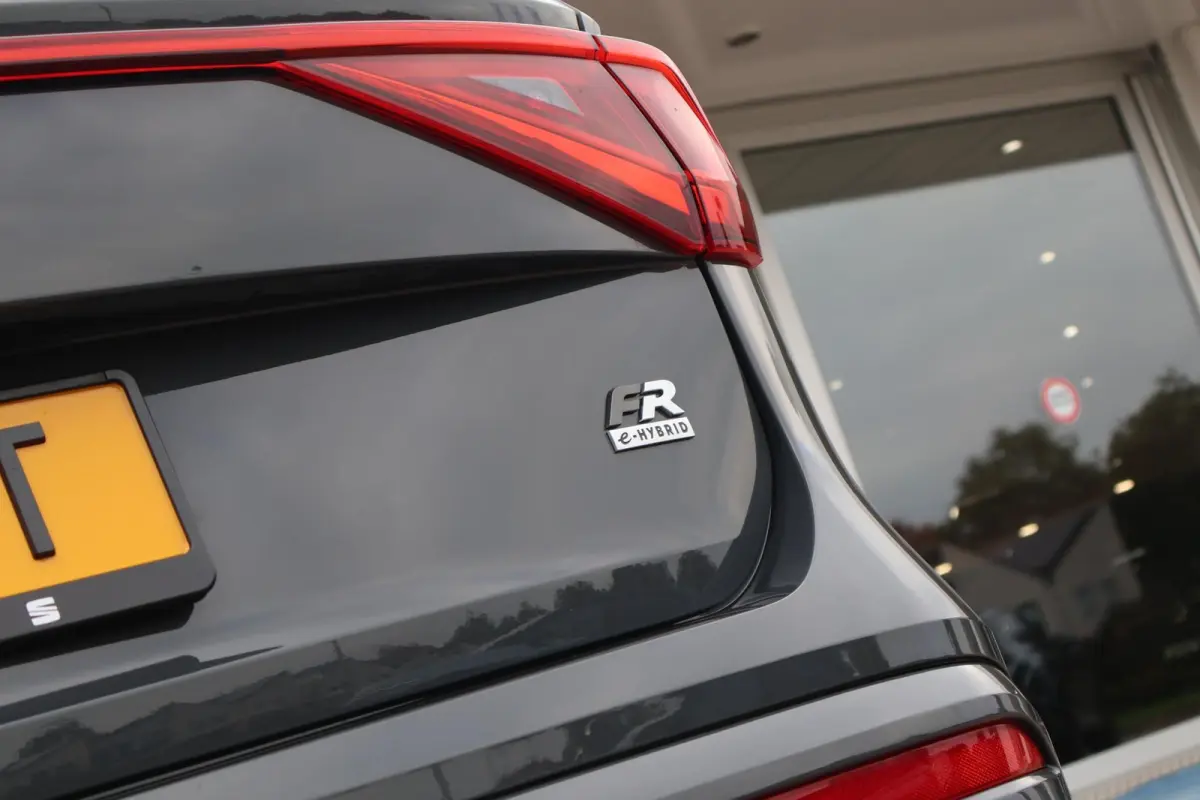 1.4 TSI e-Hybrid 245pk PHEV FR | SoH 100% | 360 Camera | Trekhaak | Navigatie | Memory | Adaptive Cruise | PDC | Carplay