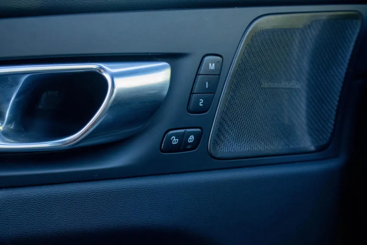 2.0 T6 PHEV AWD Ultimate Dark|360 Camera|Head Up Display|H&K|Luchtvering