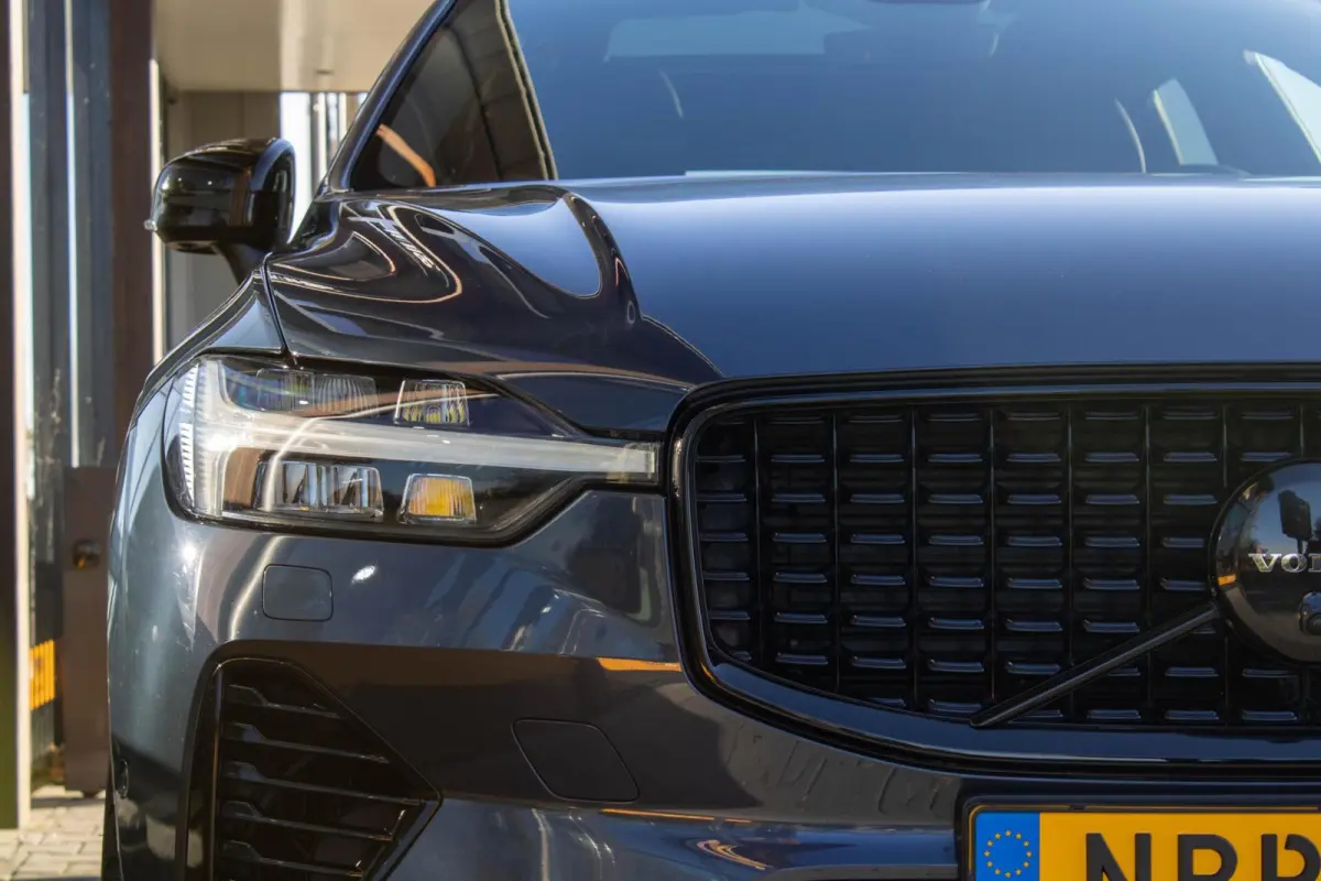 2.0 T6 PHEV AWD Ultimate Dark|360 Camera|Head Up Display|H&K|Luchtvering