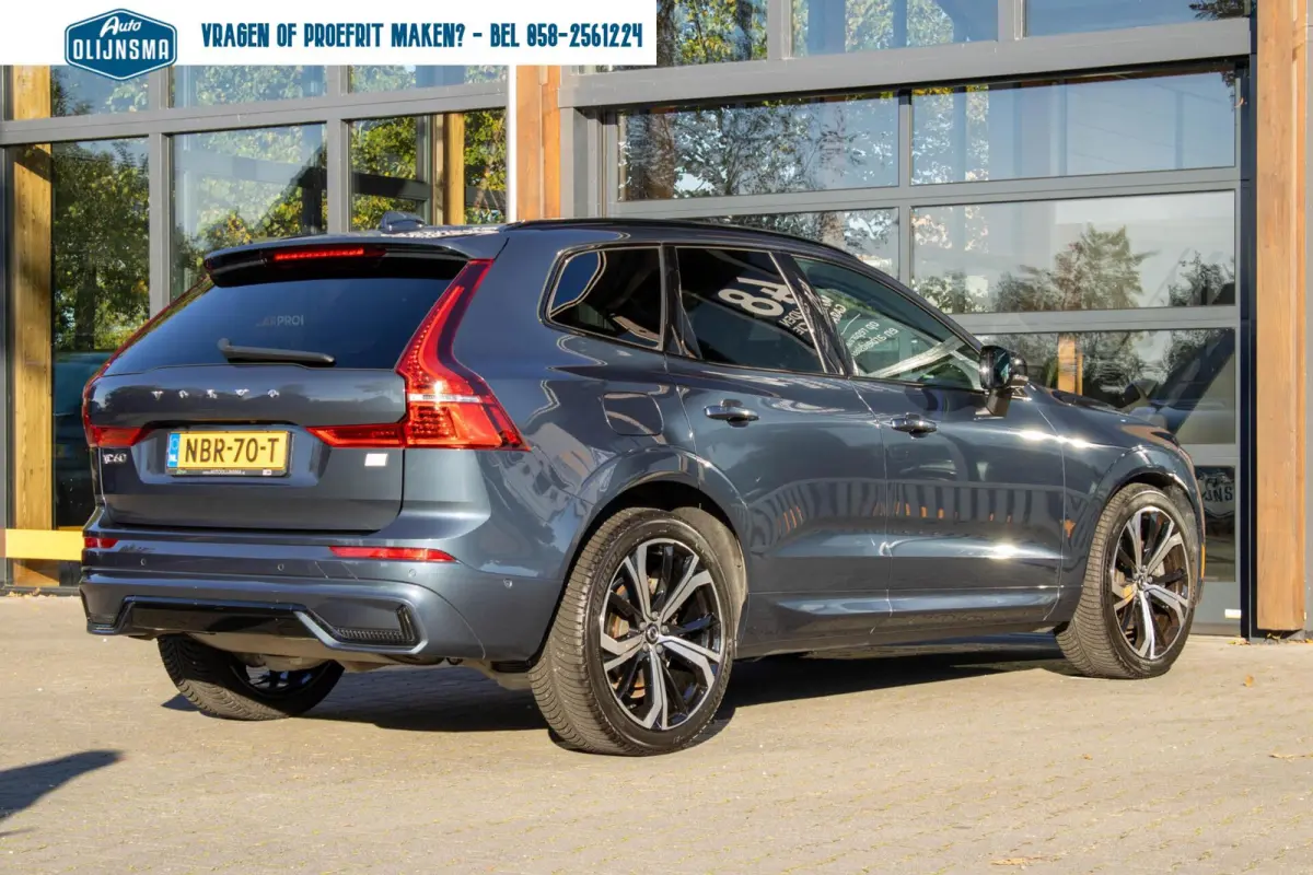 2.0 T6 PHEV AWD Ultimate Dark|360 Camera|Head Up Display|H&K|Luchtvering