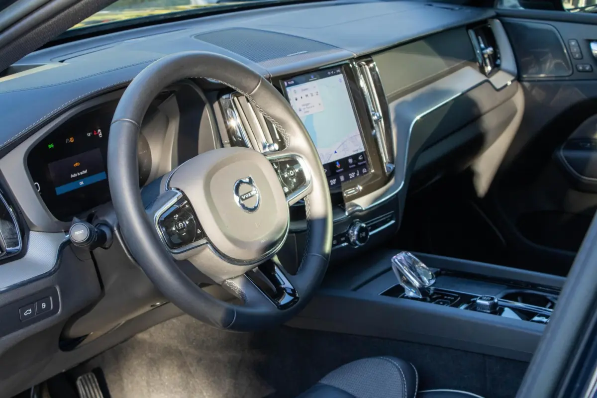 2.0 T6 PHEV AWD Ultimate Dark|360 Camera|Head Up Display|H&K|Luchtvering