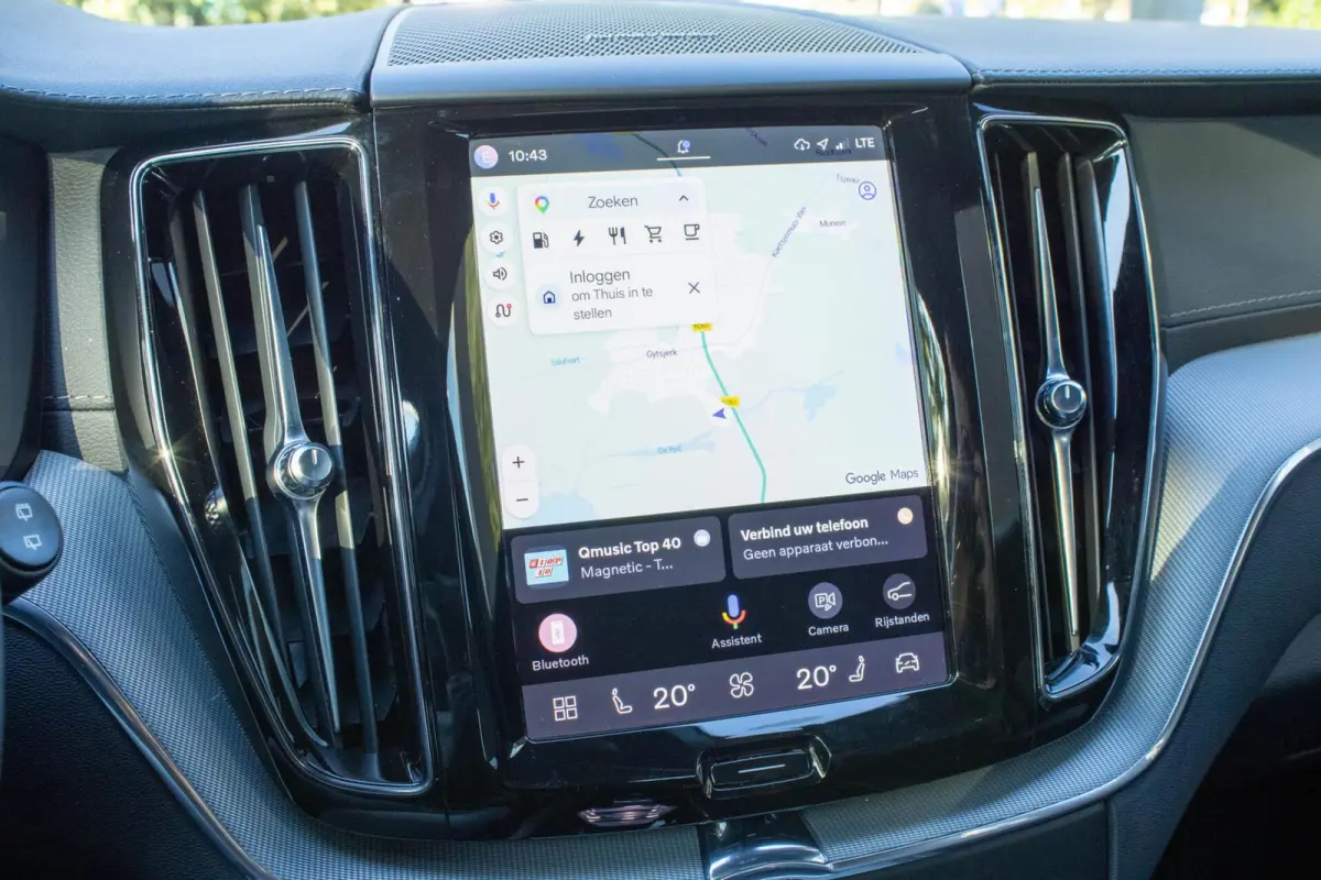 2.0 T6 PHEV AWD Ultimate Dark|360 Camera|Head Up Display|H&K|Luchtvering