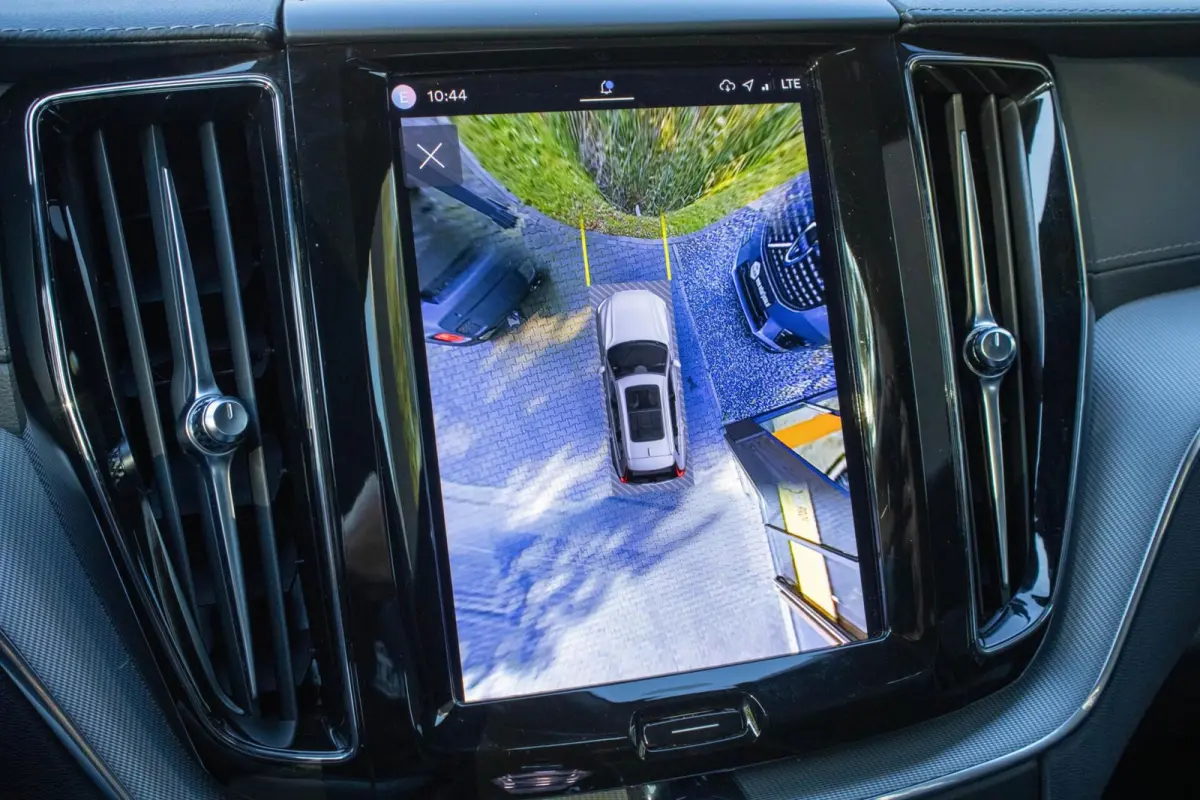 2.0 T6 PHEV AWD Ultimate Dark|360 Camera|Head Up Display|H&K|Luchtvering