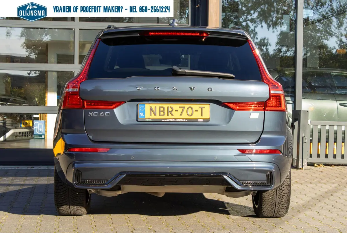 2.0 T6 PHEV AWD Ultimate Dark|360 Camera|Head Up Display|H&K|Luchtvering