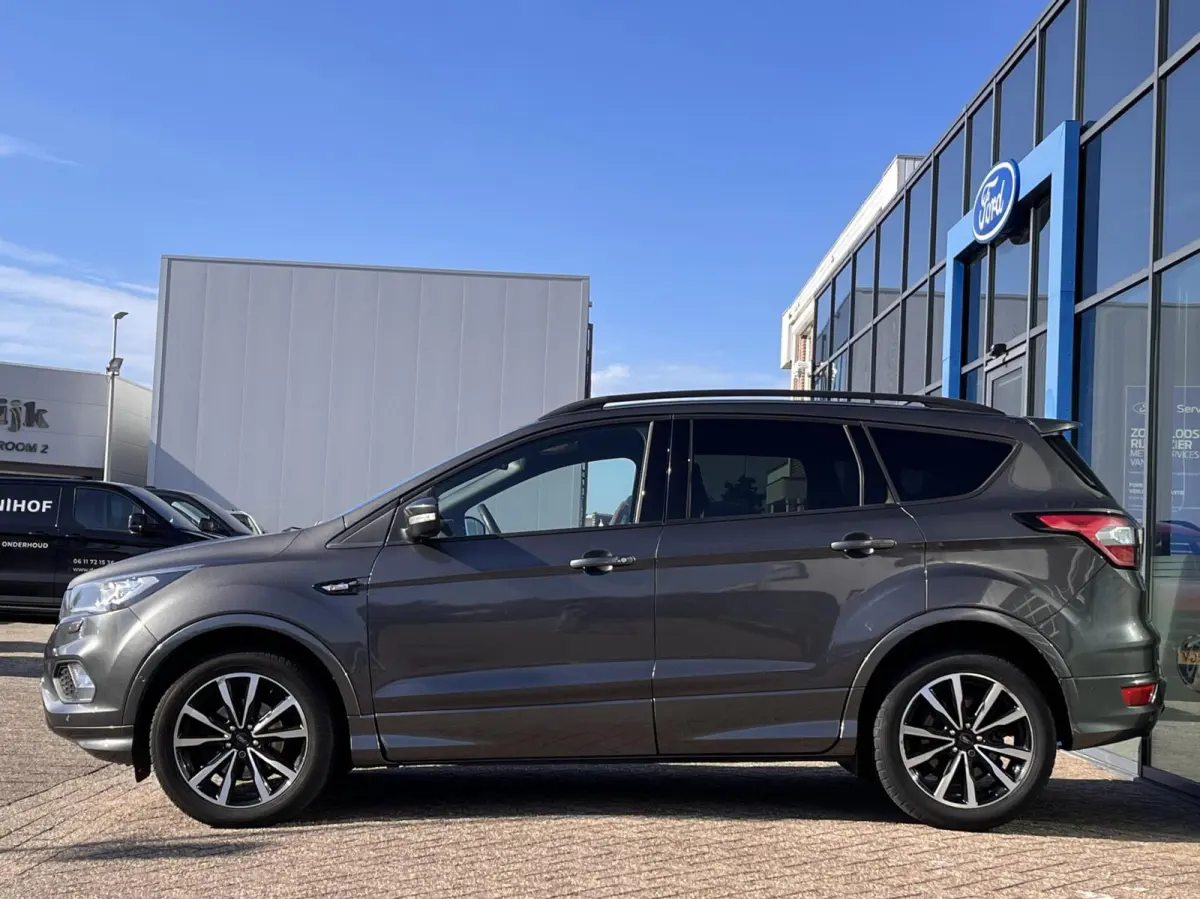 1.5 EcoBoost ST Line 150PK Winterpack Camera 2000KG Trekgewicht Cruise Bi-Xenon Elek. Achterklep Parkeersensoren Keyless Climate Privacy Glass *Dealer Onderhouden*
