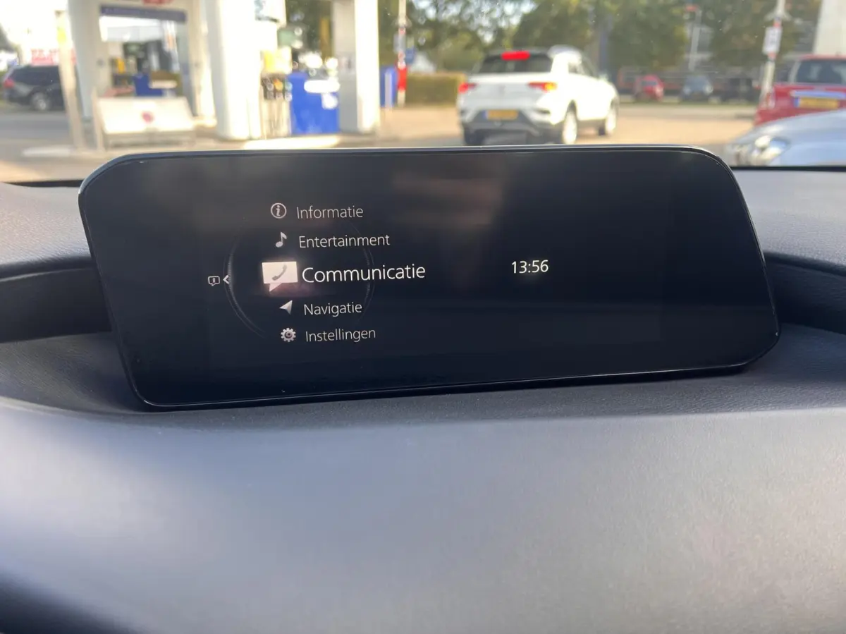2.0 e-SkyActiv-X M Hybrid 180 Comfort met Bose Mooi!