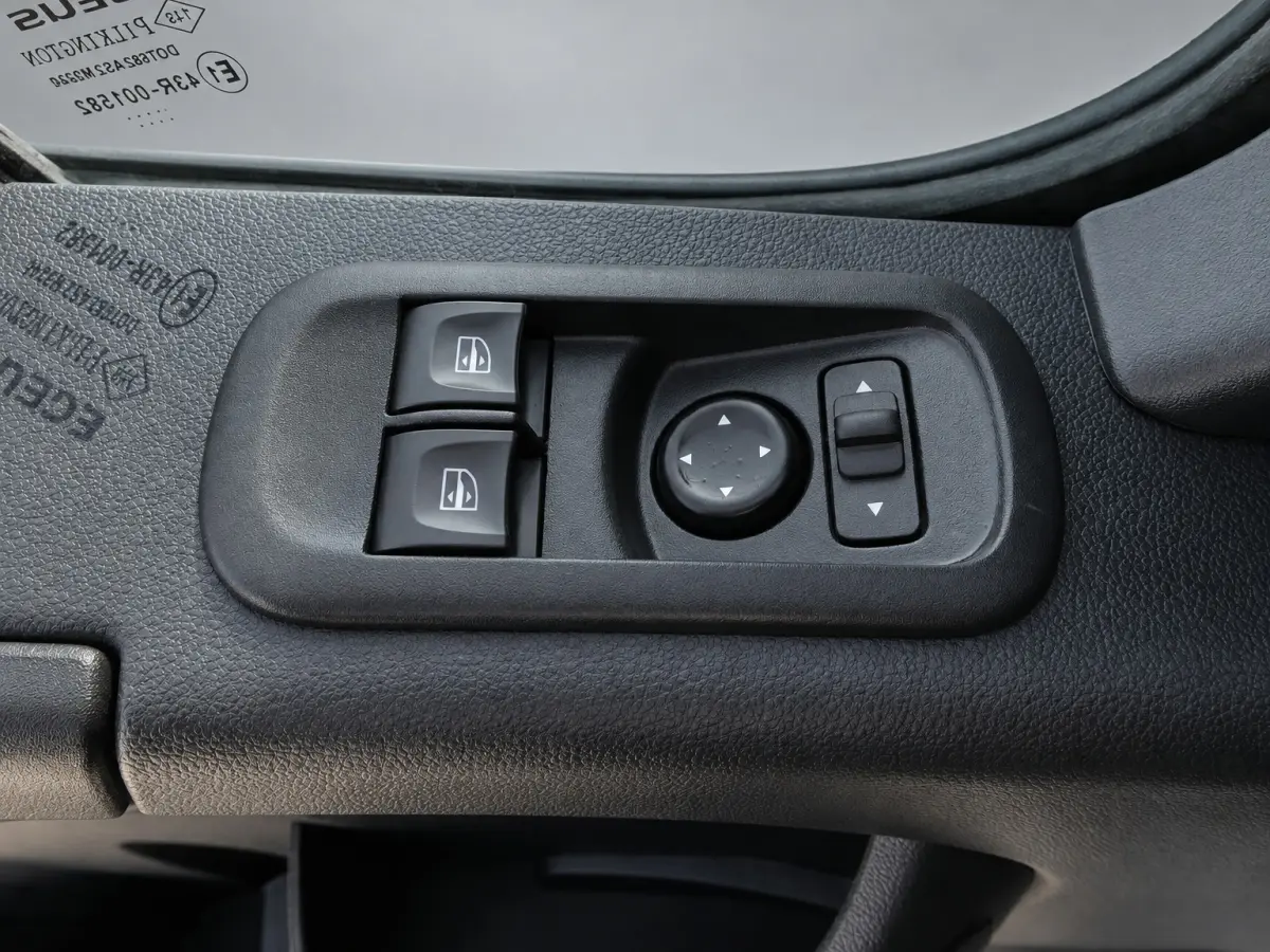 T35 2.3 dCi 135 L2H2 Comfort Groot NAVI AIRCO TREKHAAK ZEER NETJES