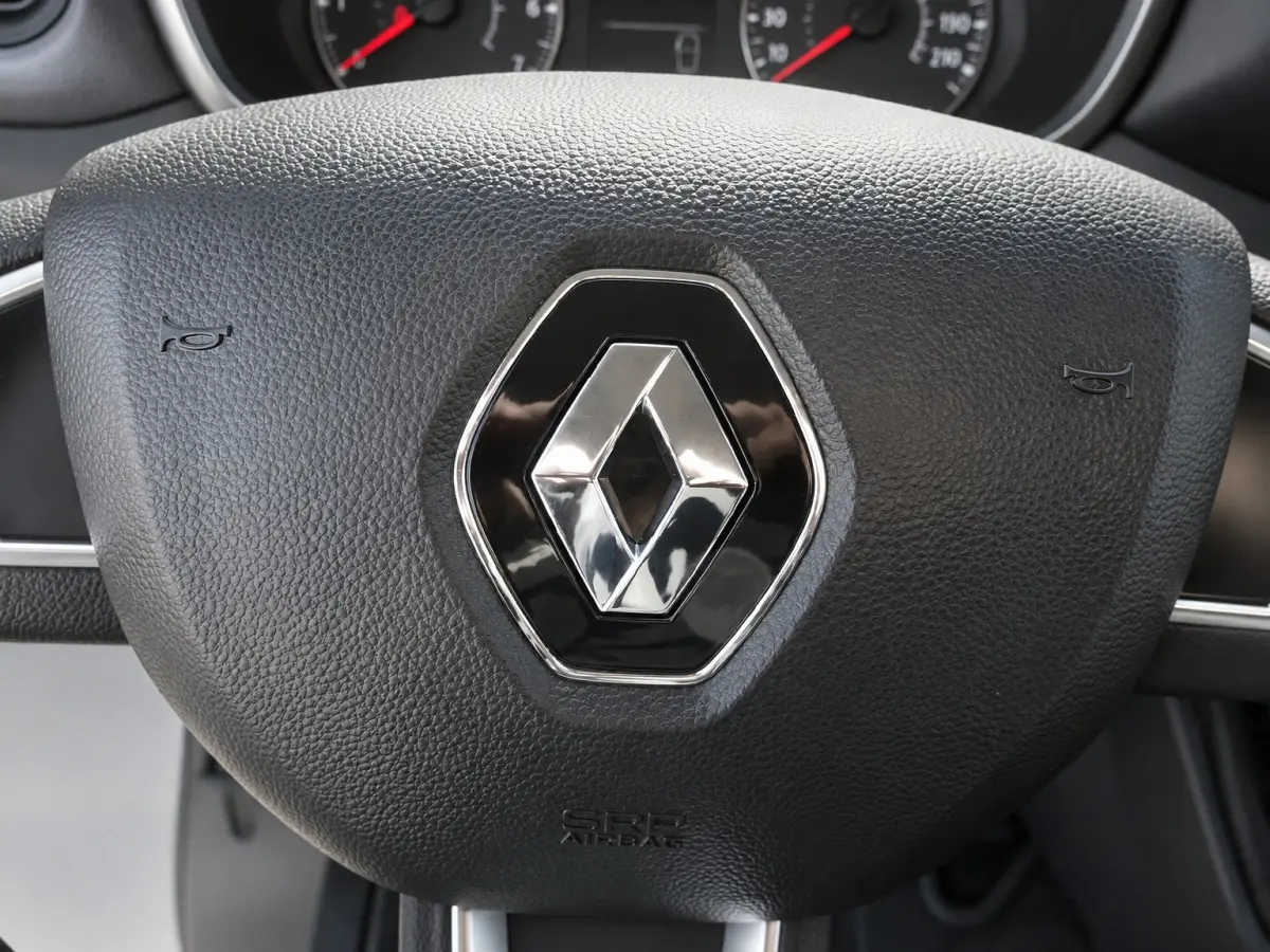 T35 2.3 dCi 135 L2H2 Comfort Groot NAVI AIRCO TREKHAAK ZEER NETJES