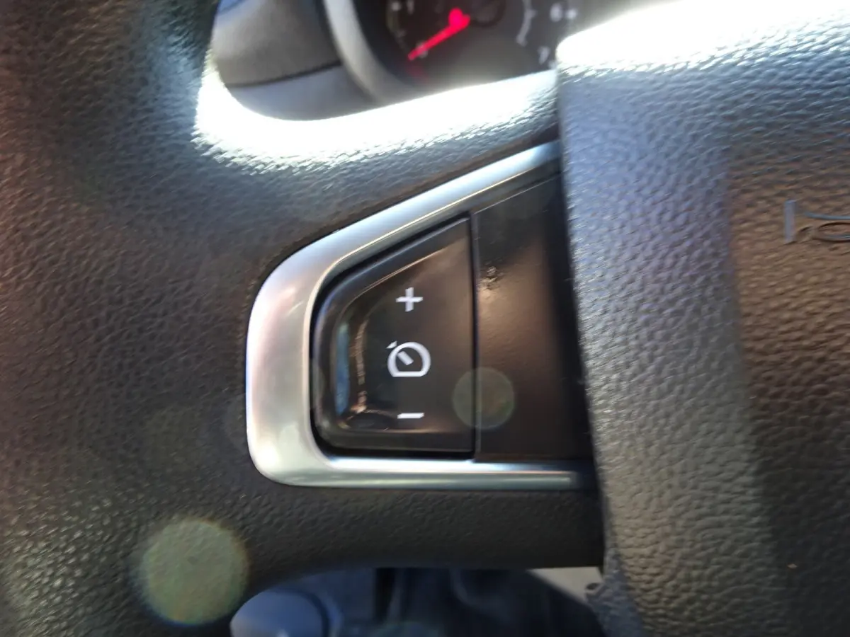 T35 2.3 dCi 135 L2H2 Comfort Groot NAVI AIRCO TREKHAAK ZEER NETJES