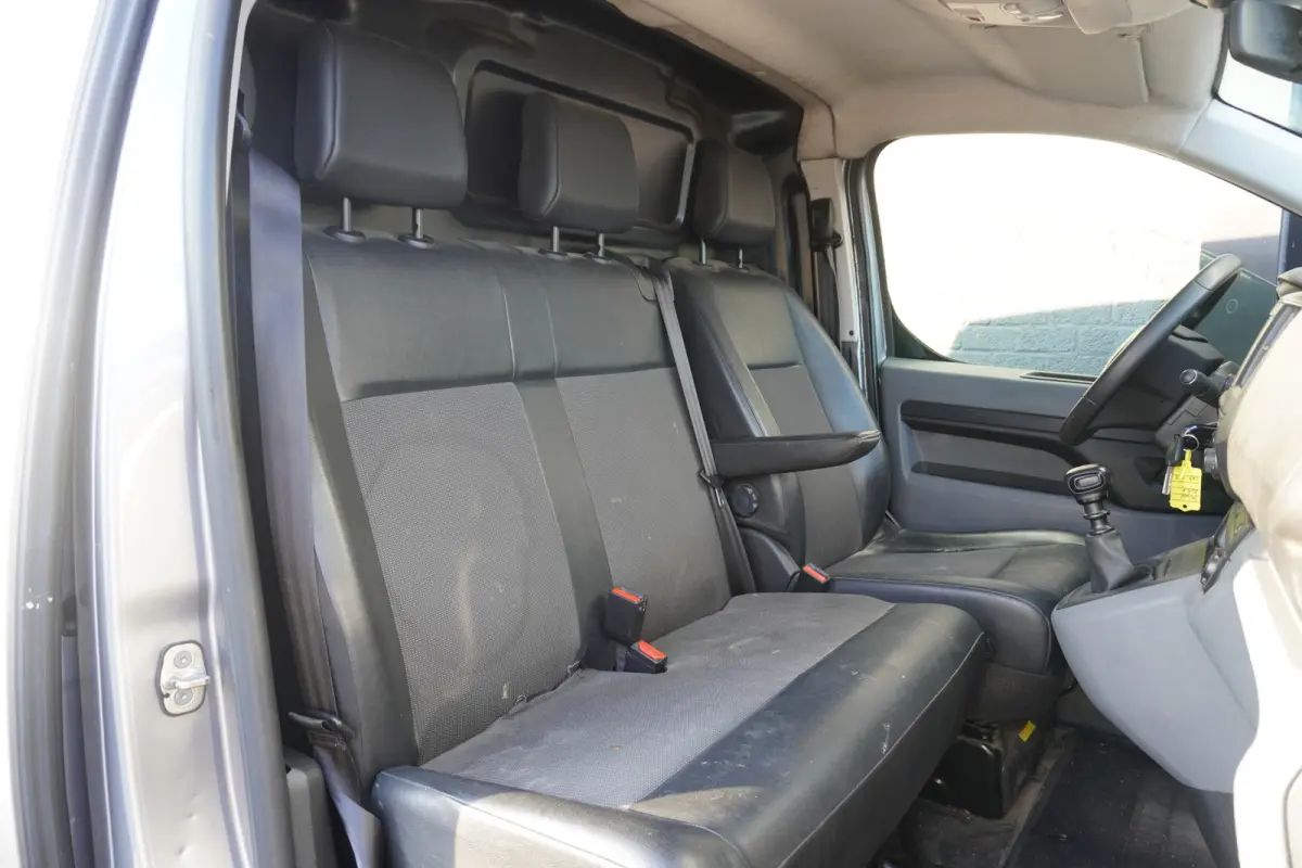 2.0 BlueHDI L2 122PK EURO 6 - Airco - Navi - Cruise - €12.950,- Excl.