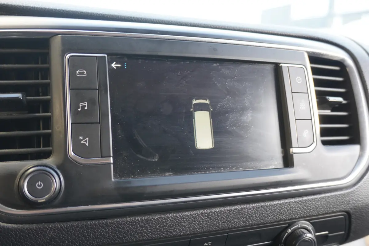 2.0 BlueHDI L2 122PK EURO 6 - Airco - Navi - Cruise - €12.950,- Excl.
