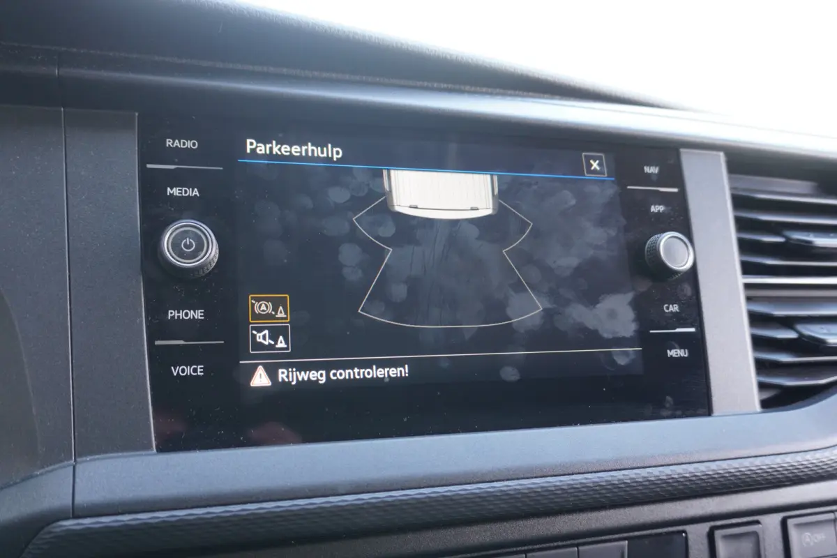 2.0 TDI L2 EURO 6 - Airco - Navi - Cruise - €20.900,- Excl.