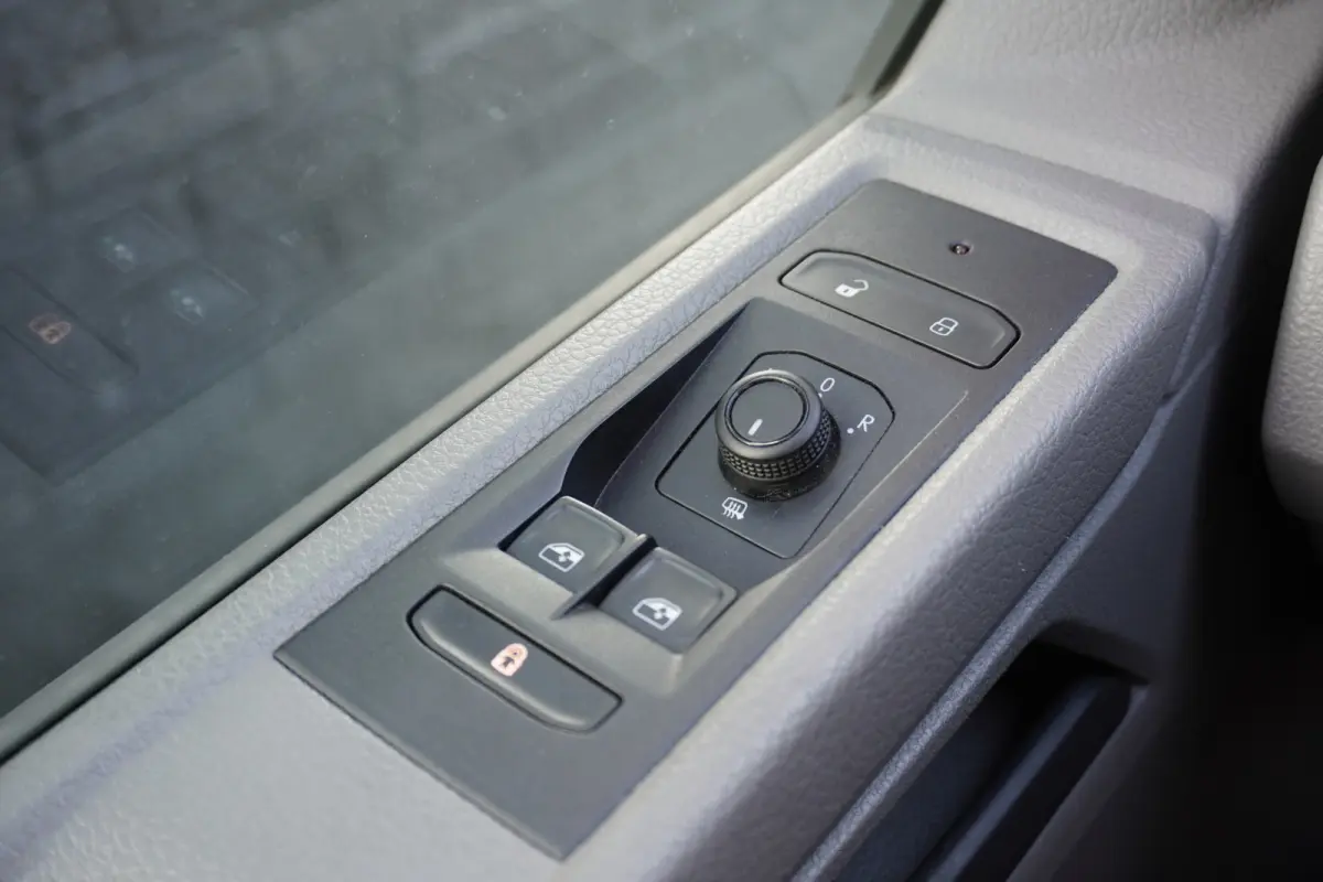 2.0 TDI L2 EURO 6 - Airco - Navi - Cruise - €20.900,- Excl.