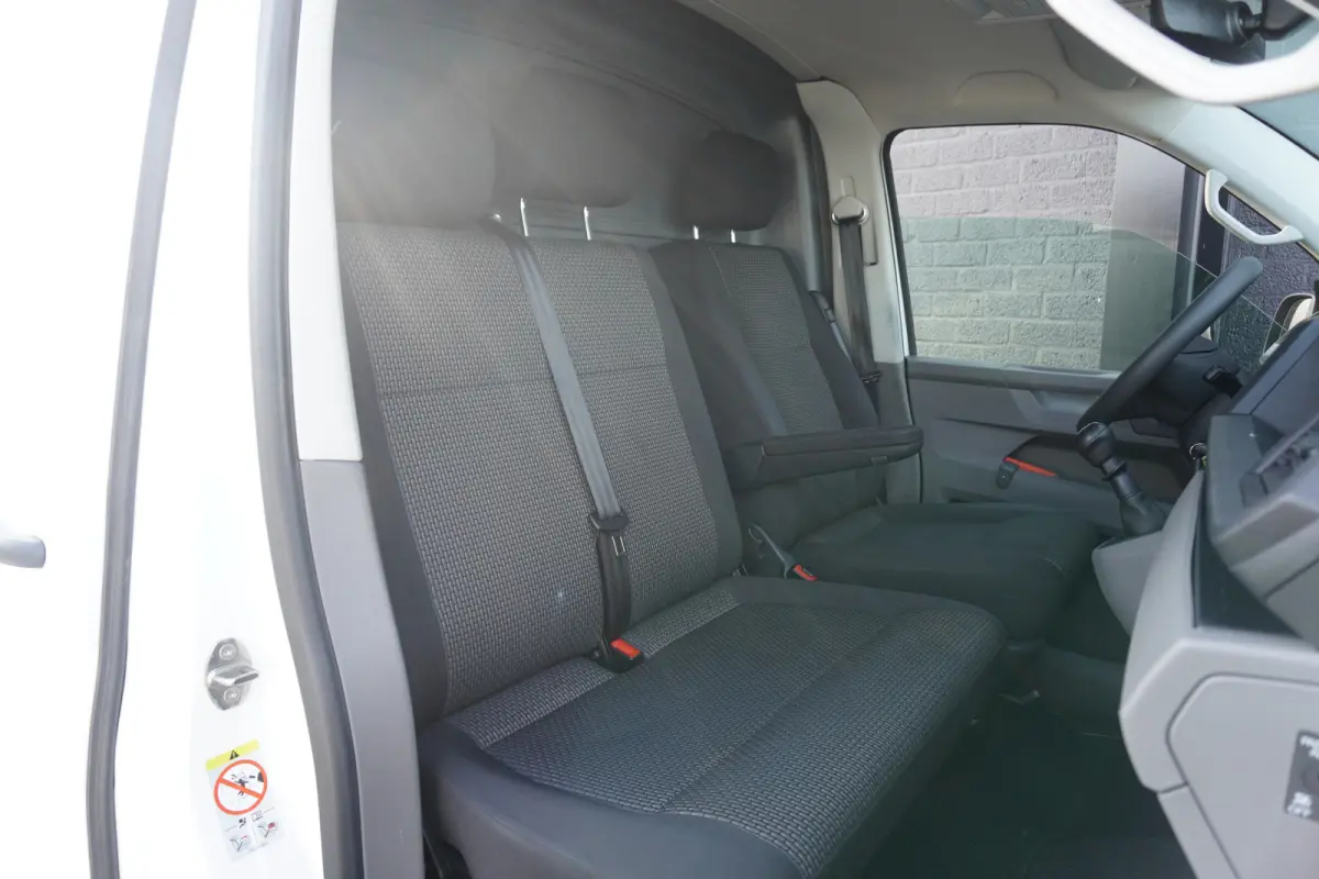 2.0 TDI L2 EURO 6 - Airco - Navi - Cruise - €20.900,- Excl.