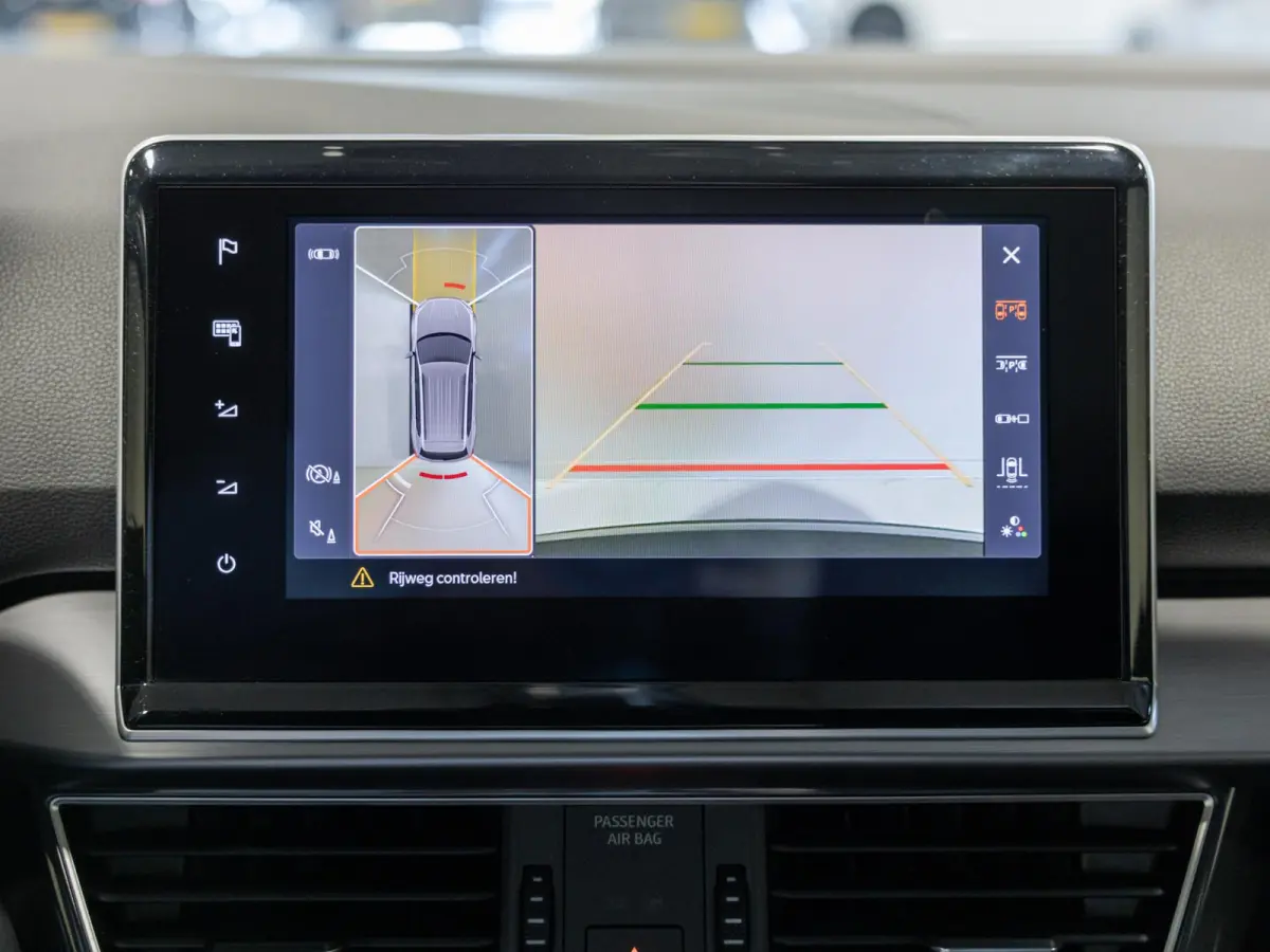 1.5 TSI FR Business Intense 7p. / 150pk / NAP / Rondomzicht camera / Dodehoek herkenning /