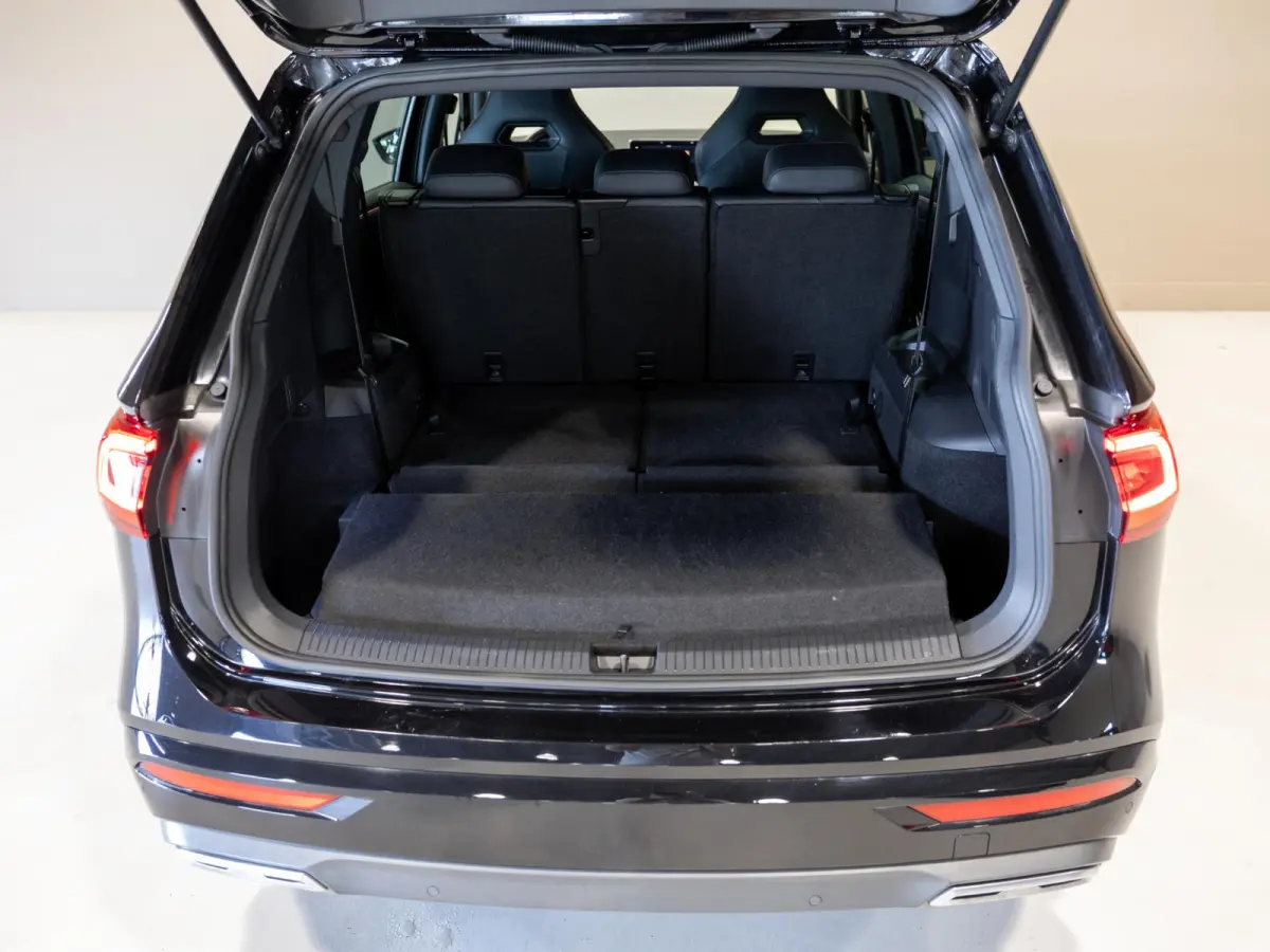 1.5 TSI FR Business Intense 7p. / 150pk / NAP / Rondomzicht camera / Dodehoek herkenning /