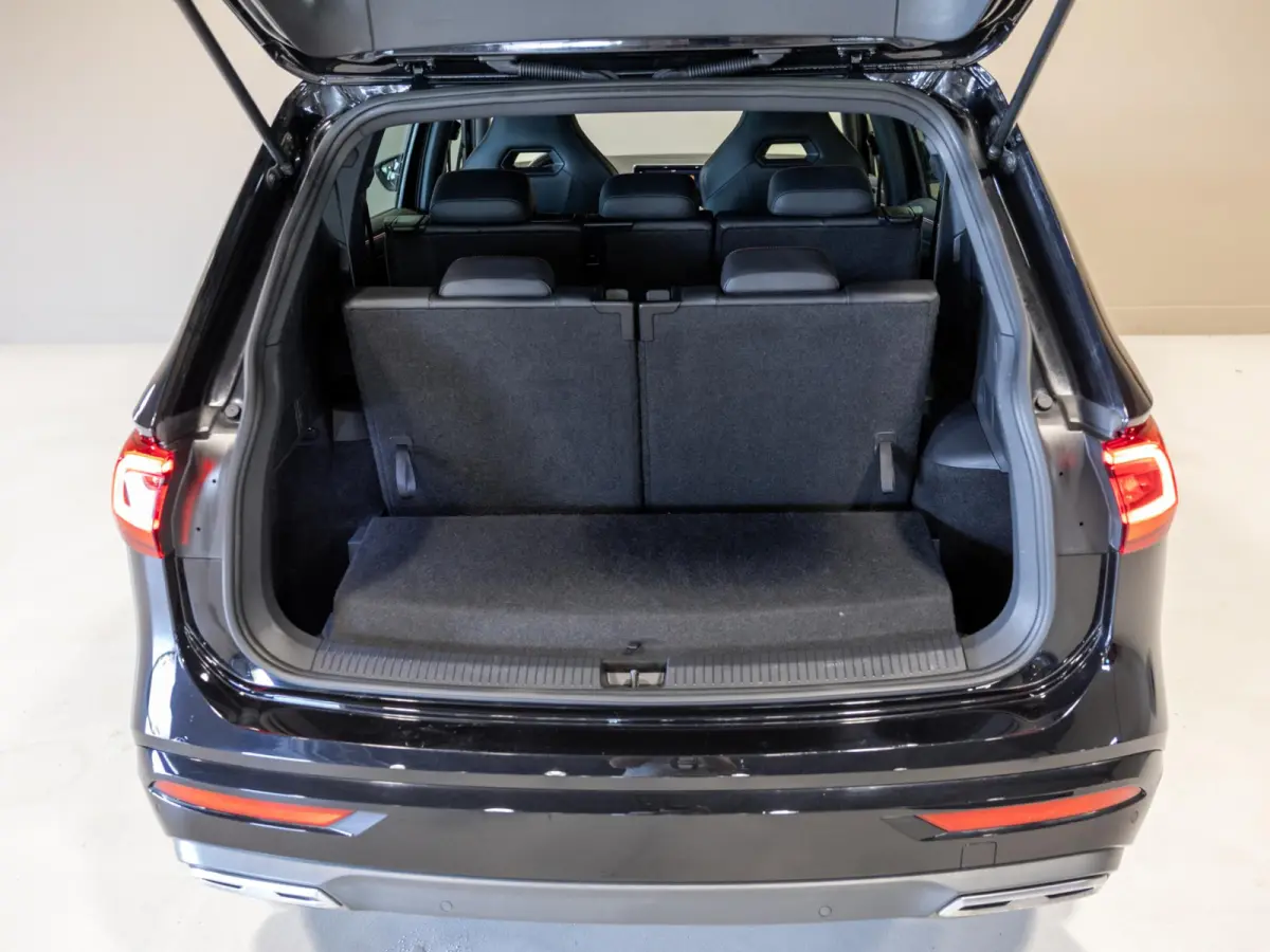 1.5 TSI FR Business Intense 7p. / 150pk / NAP / Rondomzicht camera / Dodehoek herkenning /