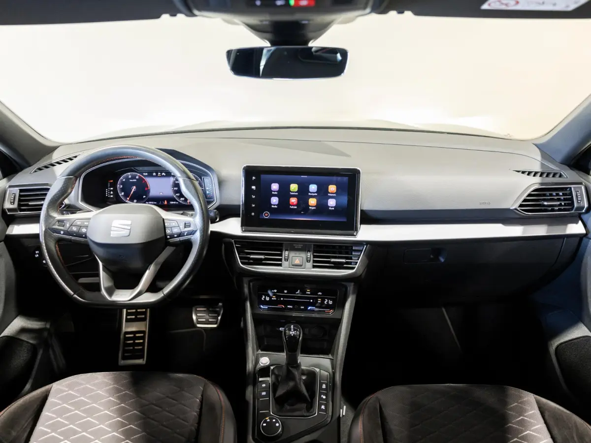 1.5 TSI FR Business Intense 7p. / 150pk / NAP / Rondomzicht camera / Dodehoek herkenning /