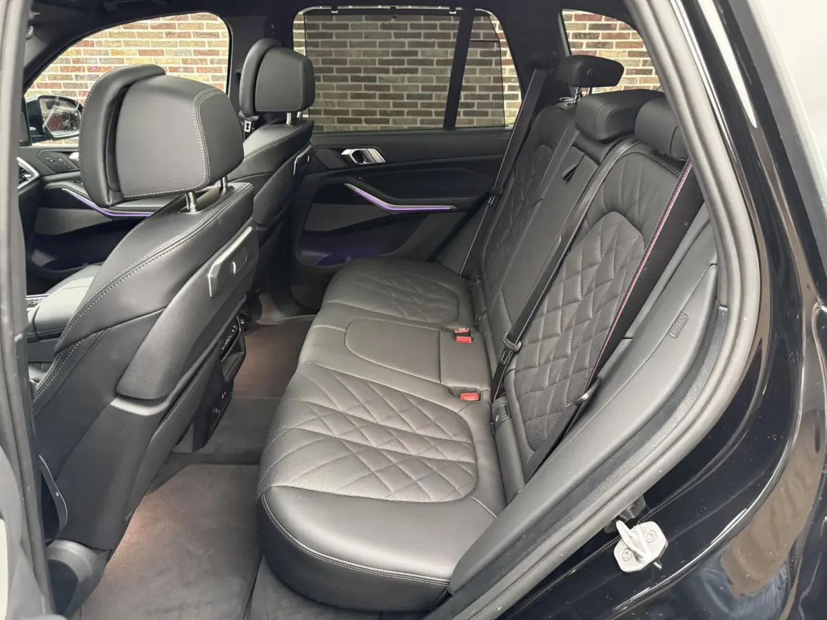 xDrive50e