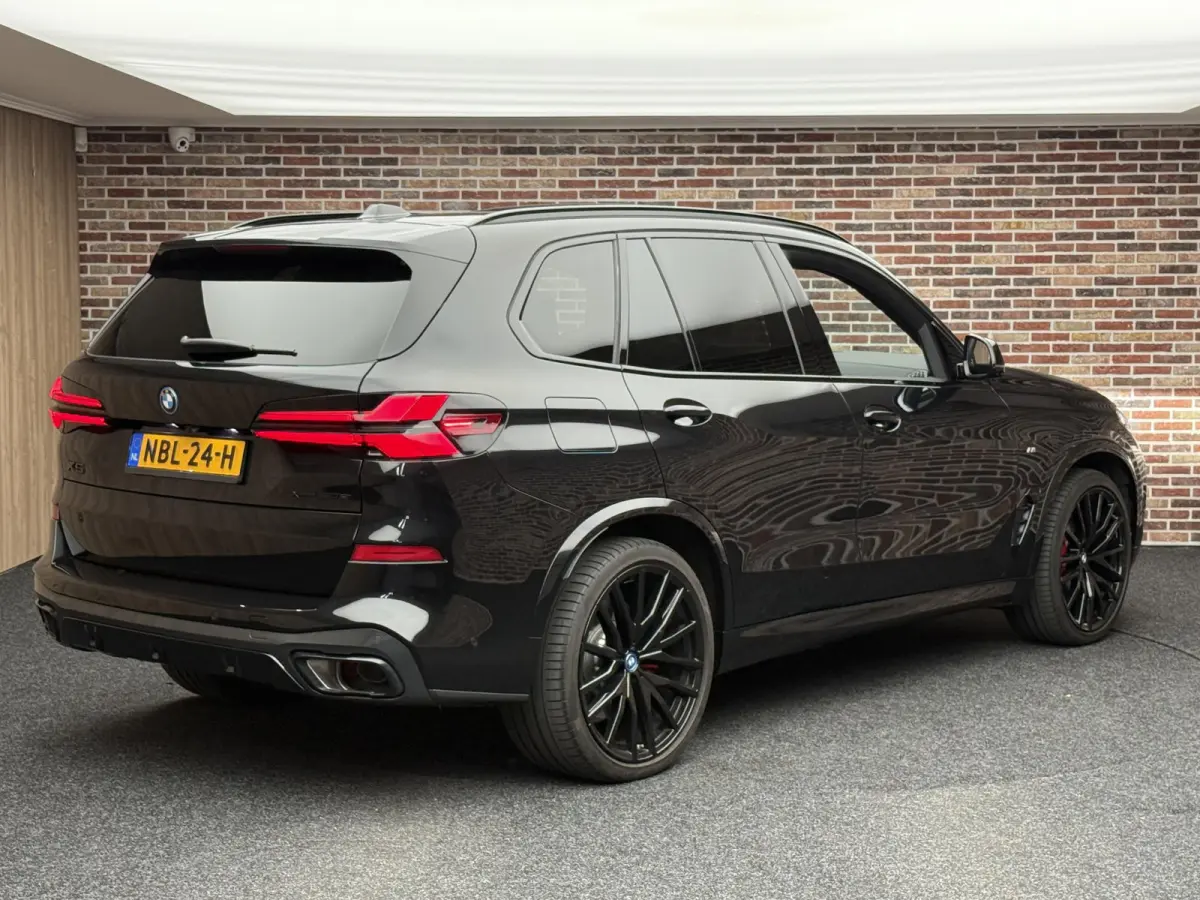 xDrive50e