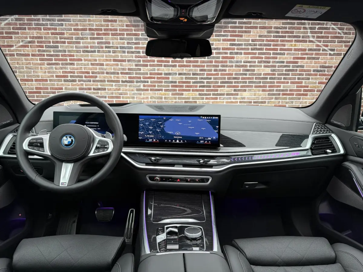 xDrive50e