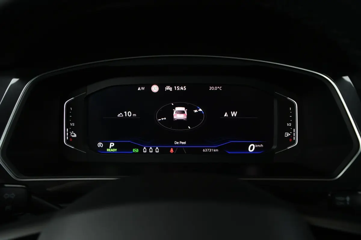 1.4 TSI eHybrid R-Line Business+ | SOH 98,67%