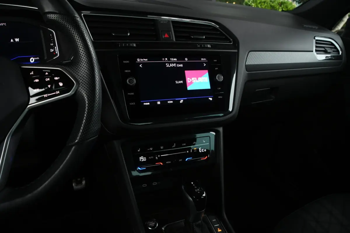 1.4 TSI eHybrid R-Line Business+ | SOH 98,67%