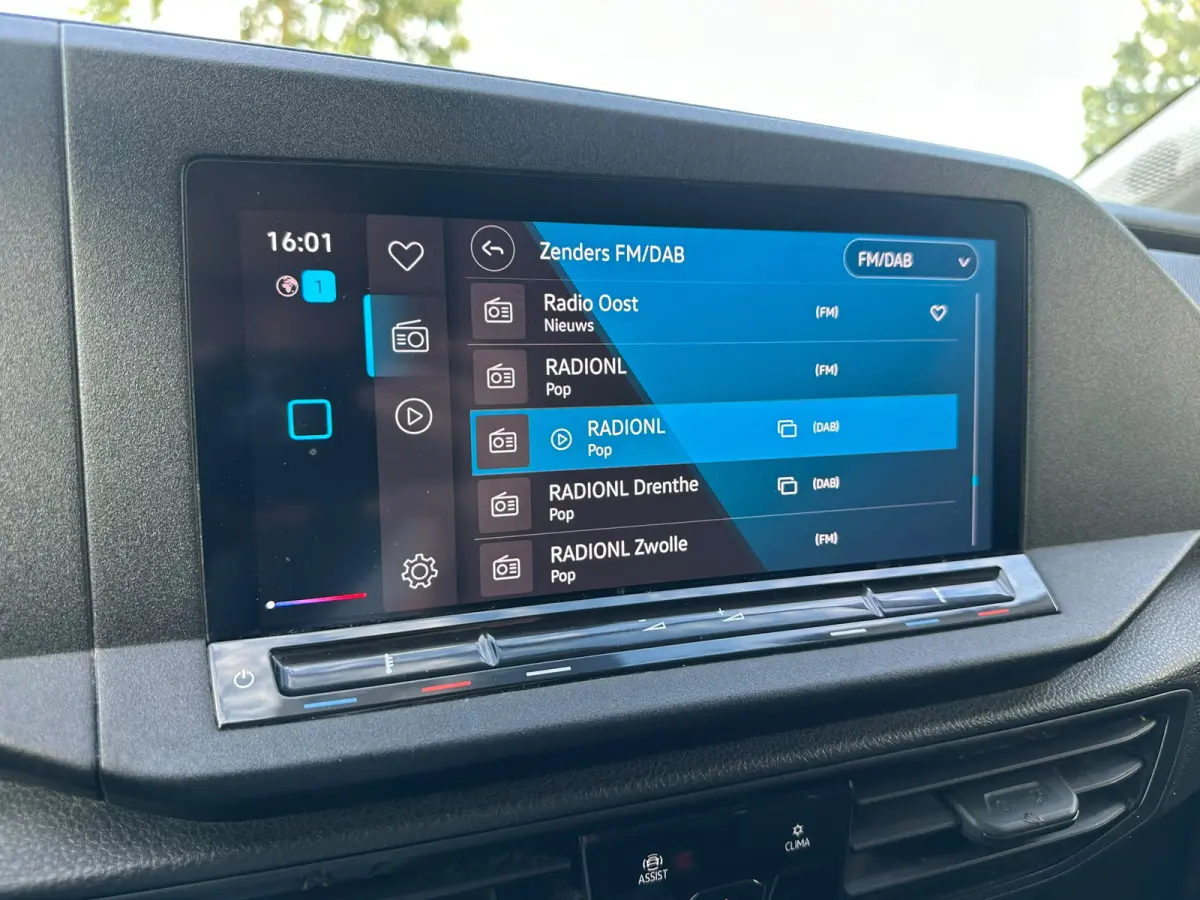 2.0 TDI Trend > Apple CarPlay / Android Auto / Navigatie