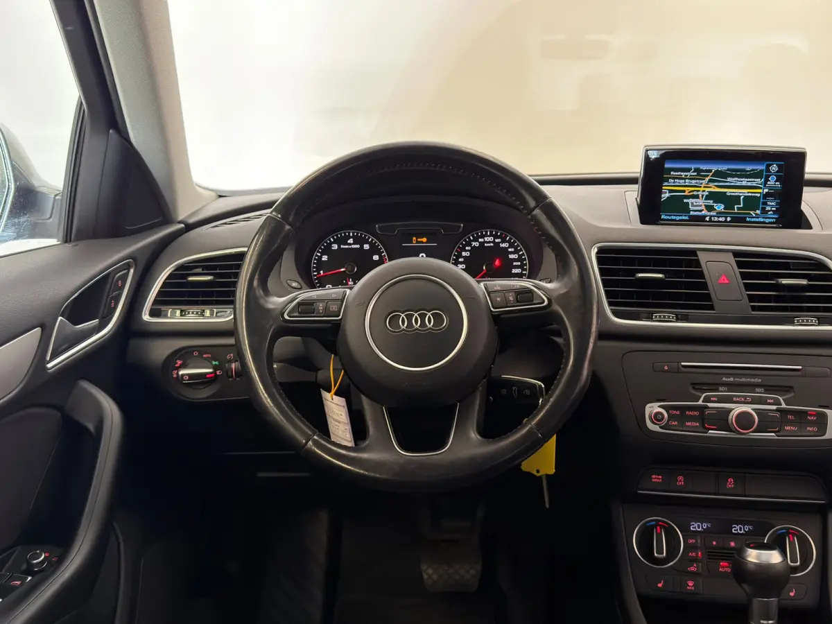1.4 TFSI / Xenon / Navi / Trekhaak / Stoelverwarming