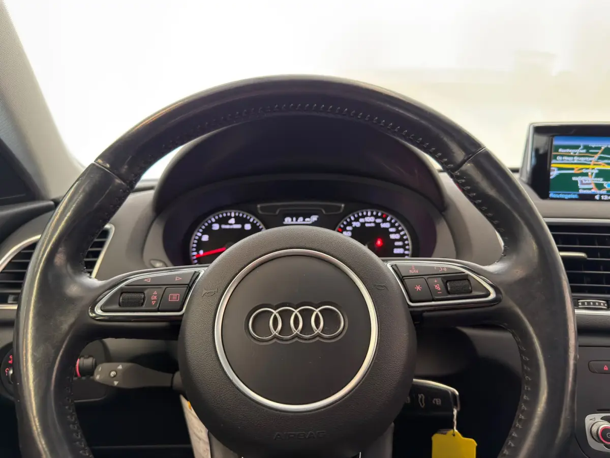 1.4 TFSI / Xenon / Navi / Trekhaak / Stoelverwarming
