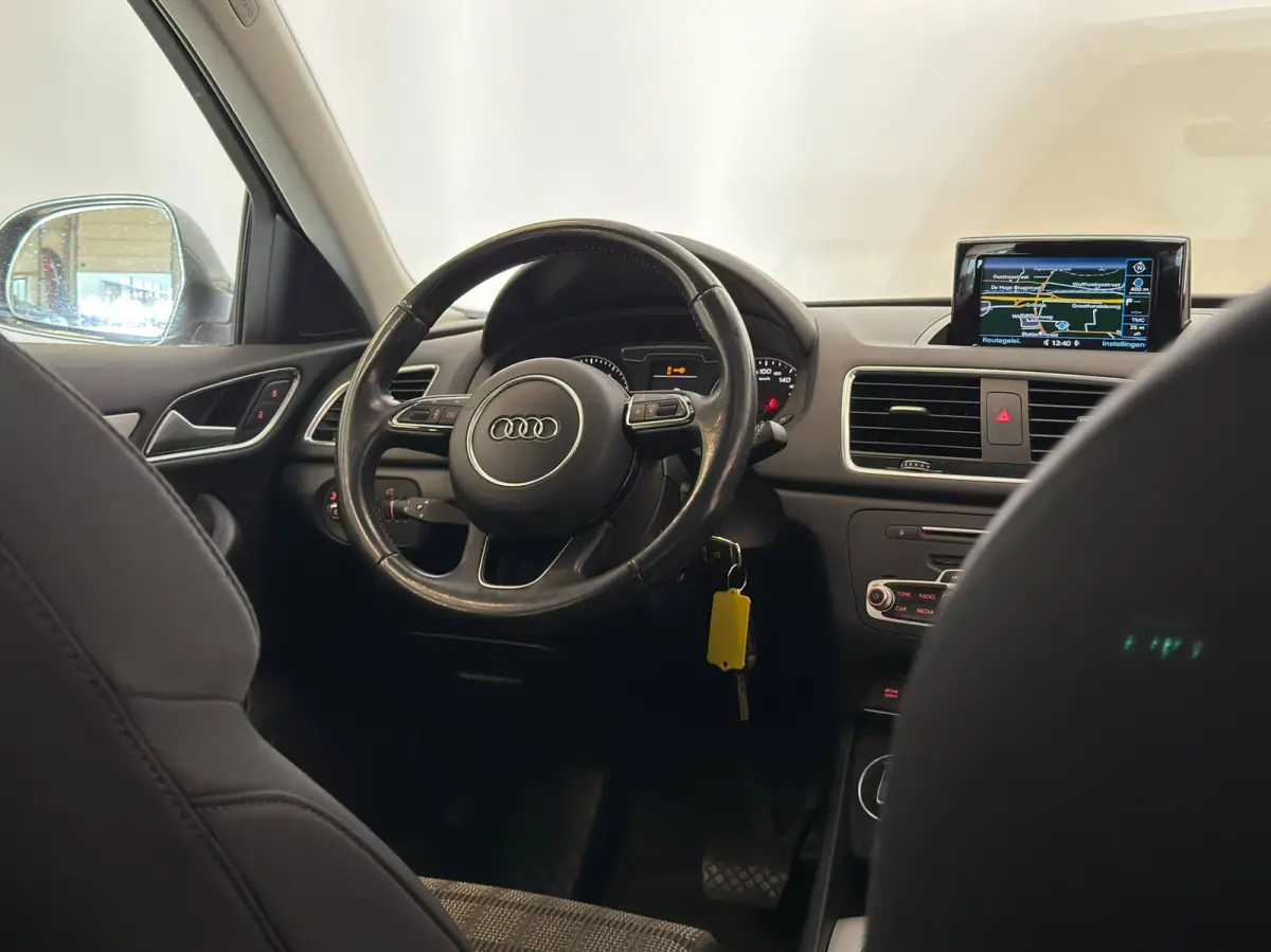 1.4 TFSI / Xenon / Navi / Trekhaak / Stoelverwarming