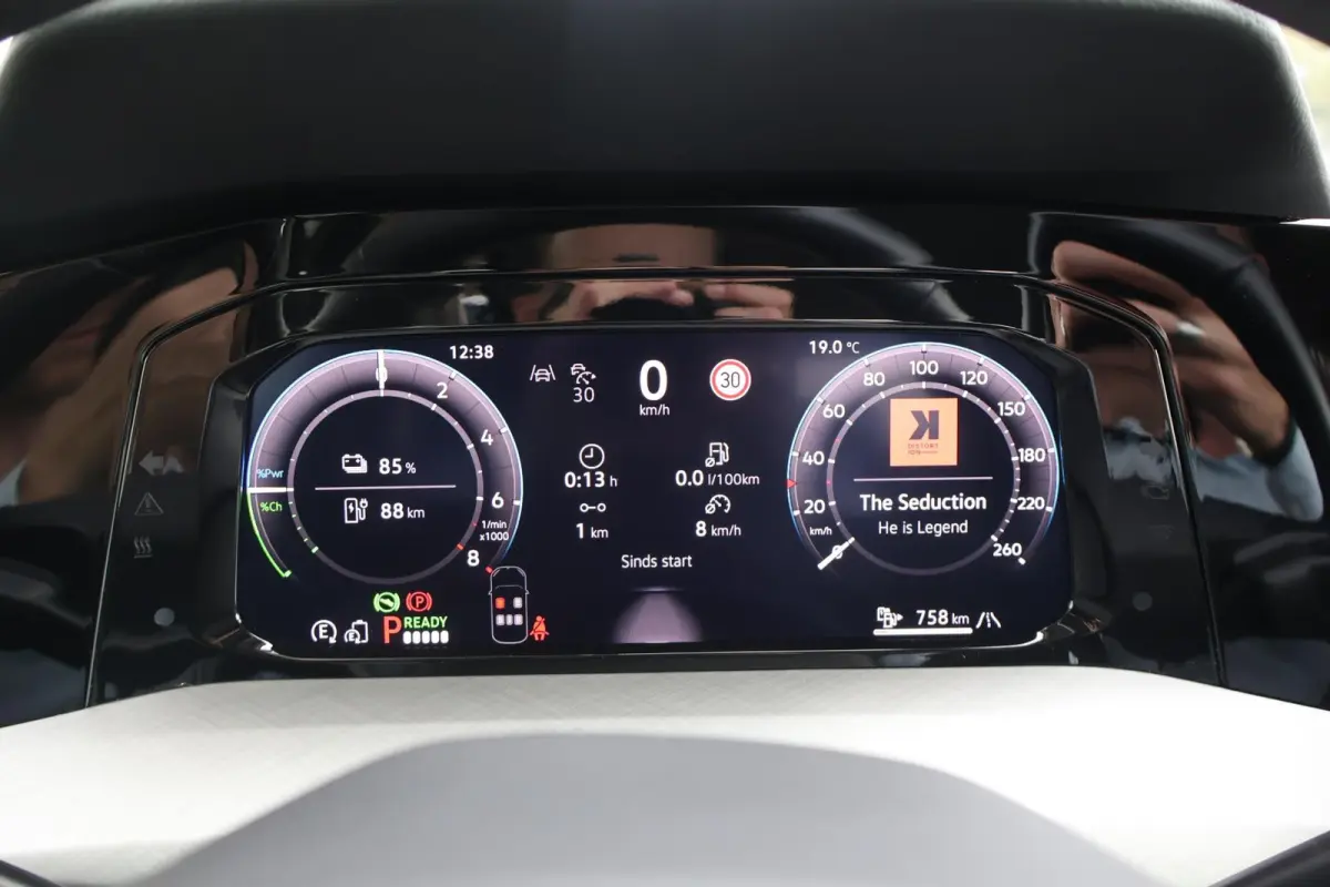 1.5 eHybrid 204pk Life Edition | SoH 100% | Trekhaak | Camera | Adaptive Cruise | PDC | Carplay