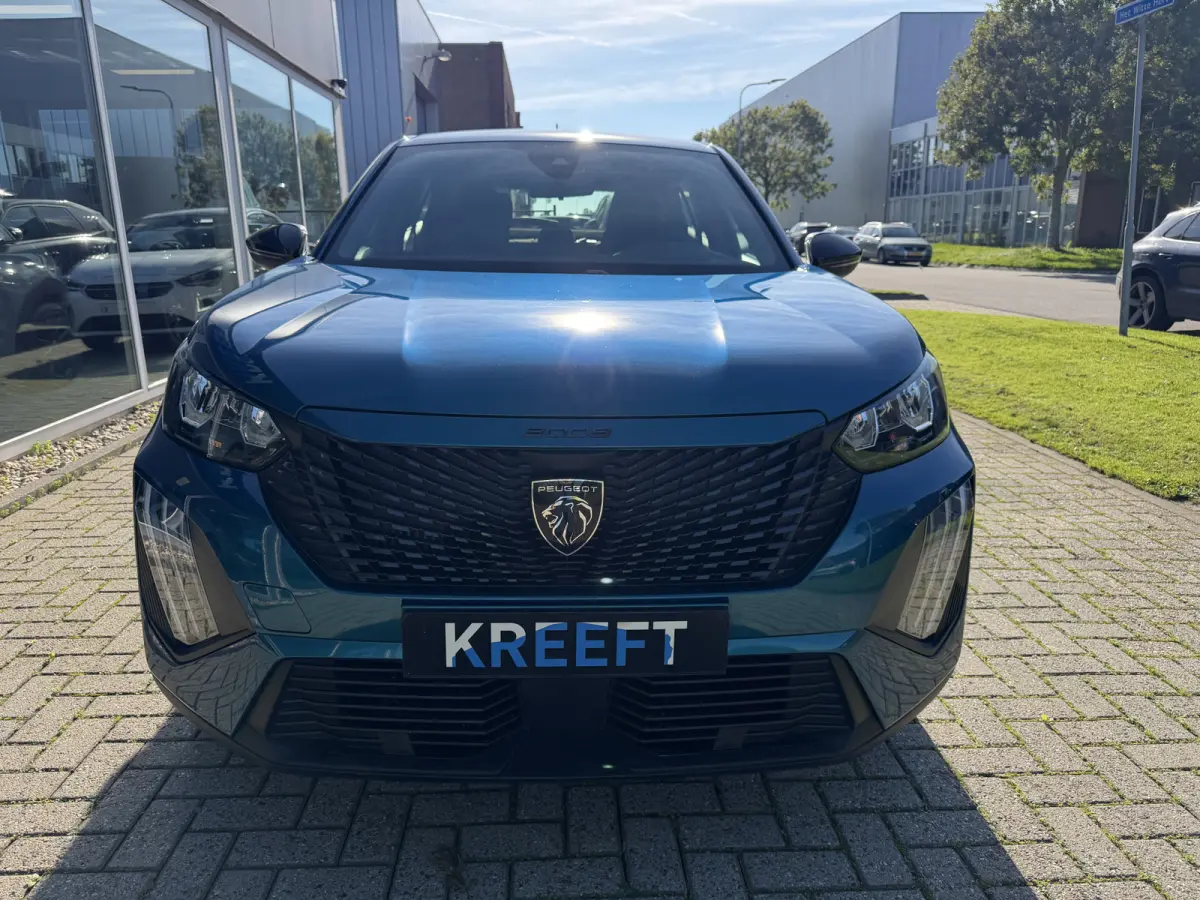 1.2 Hybrid 145 Style Blauw metallic
