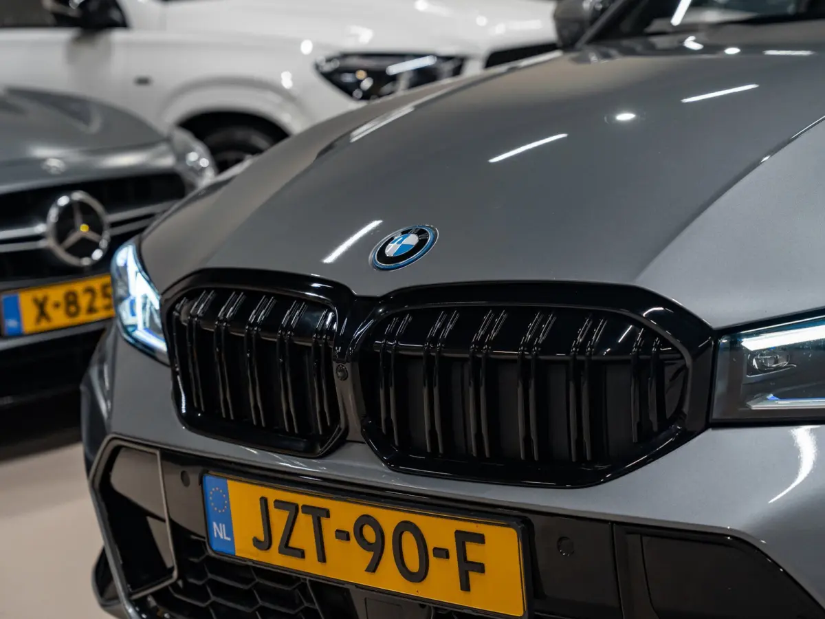 330e M-Sport 292PK, Facelift, LCI, Shadow Line, M-Seats, Laser Led, Navi, Adaptive Cruise, Voll Onderhoud