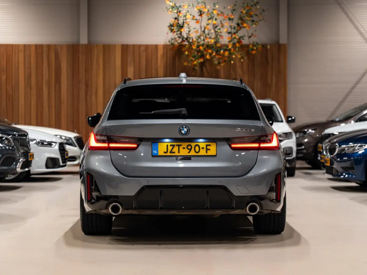 330e M-Sport 292PK, Facelift, LCI, Shadow Line, M-Seats, Laser Led, Navi, Adaptive Cruise, Voll Onderhoud