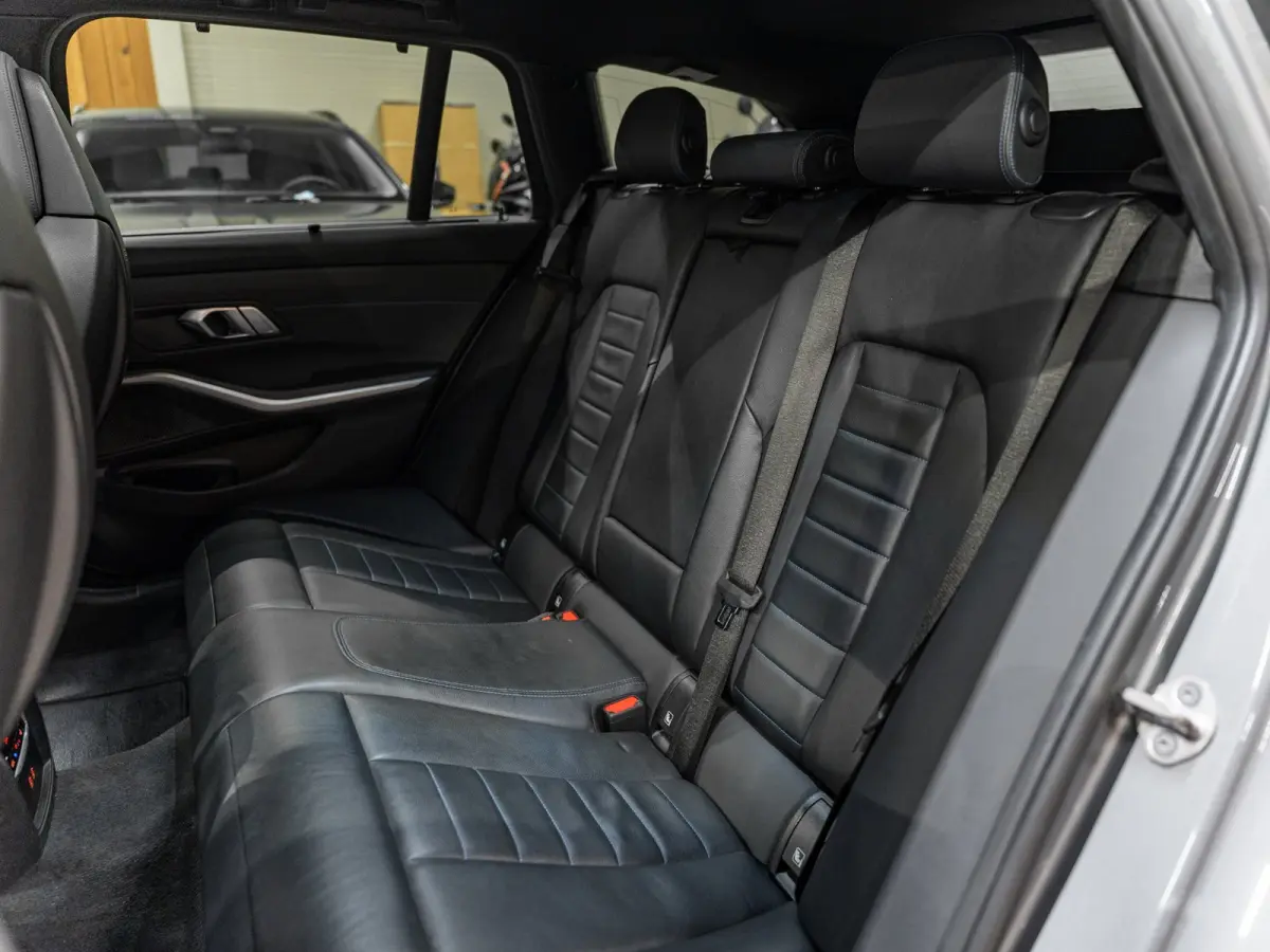 330e M-Sport 292PK, Facelift, LCI, Shadow Line, M-Seats, Laser Led, Navi, Adaptive Cruise, Voll Onderhoud